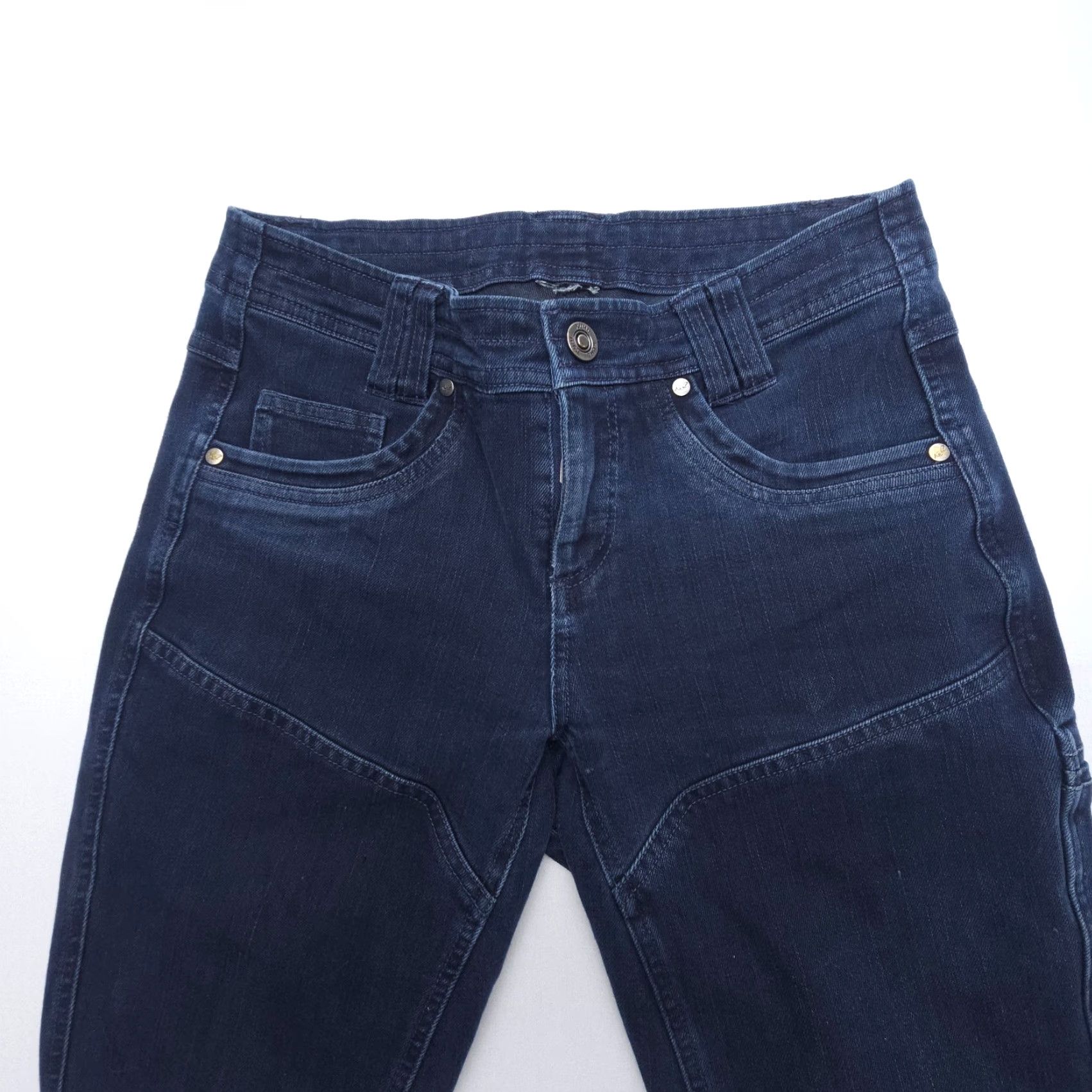 Denime Kuhl Indigo Dye Denim Jeans Danzr Performance Womens 28 x 30 Low Rise Dark Wash Skinny Stretch Denim Jeans Women's Blue 90s Theme Men/Boys/Girls? Size 28" / US 6 / IT 42 - 3 Thumbnail