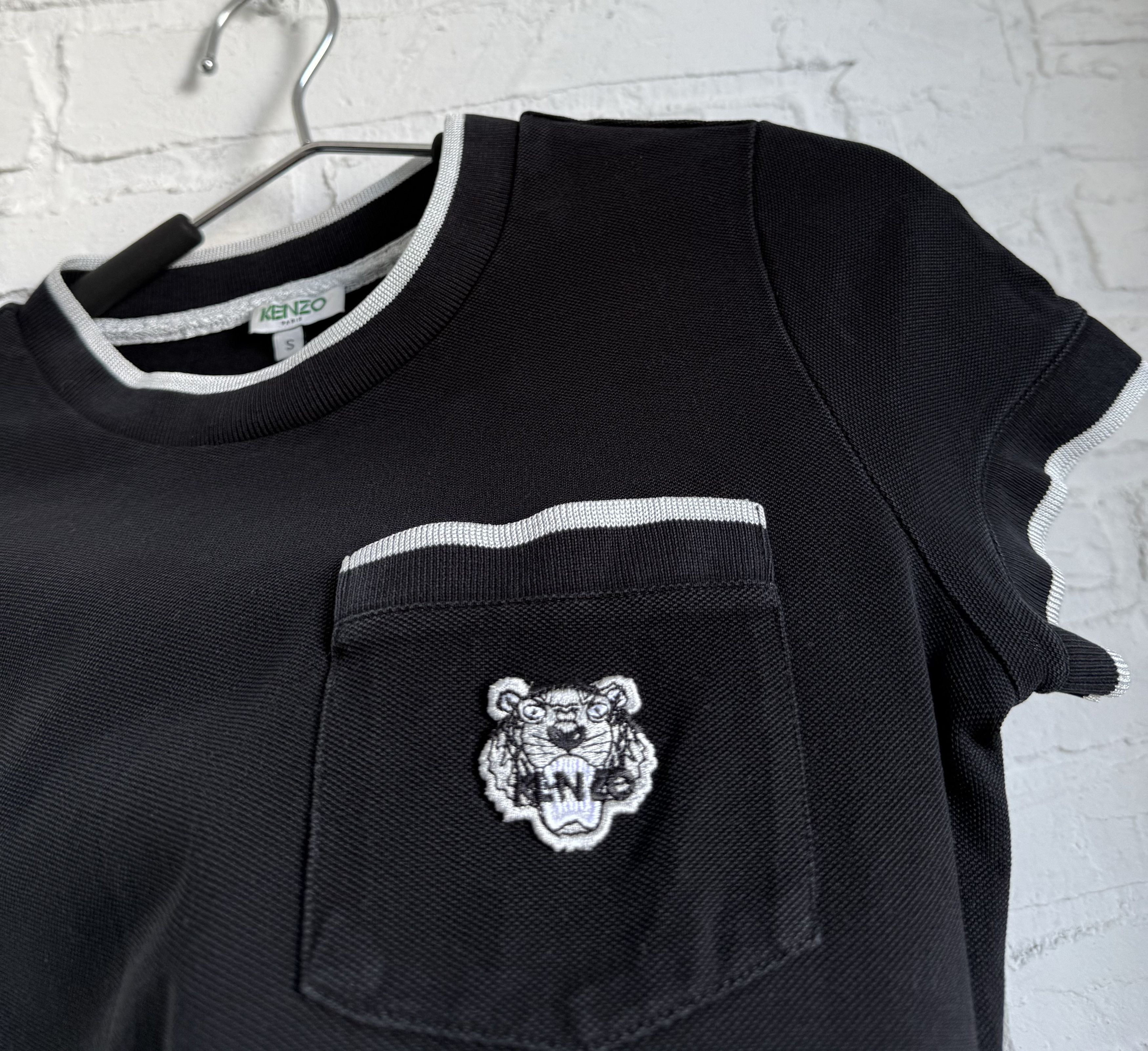 Kenzo Kenzo embroidered logo pocket t-shirt Size US S / EU 44-46 / 1 - 3 Thumbnail