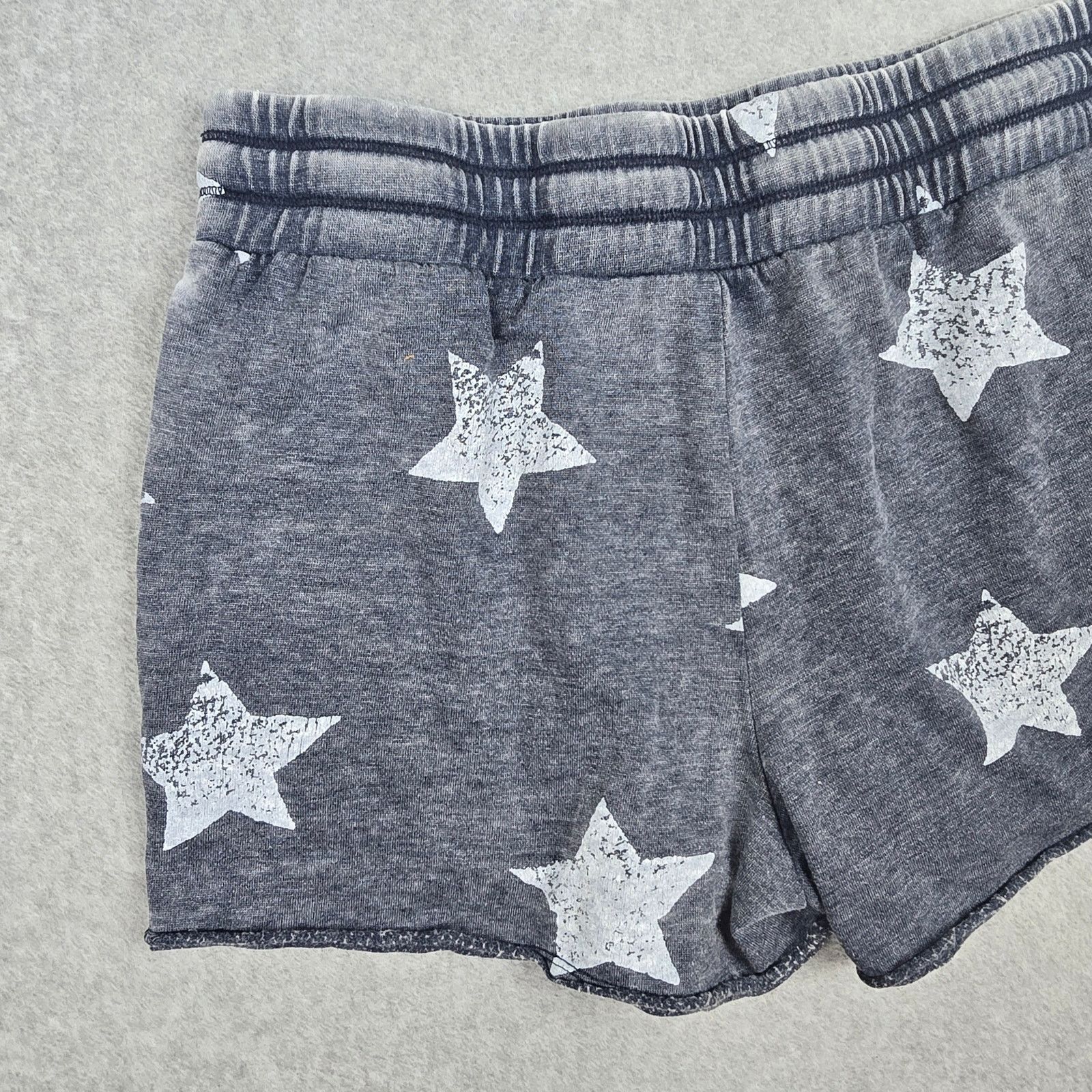 Splendid Splendid Large Sweatshort Navy Star Print Raw Hem Drawstring Size 34" / US 12 / IT 48 - 6 Thumbnail