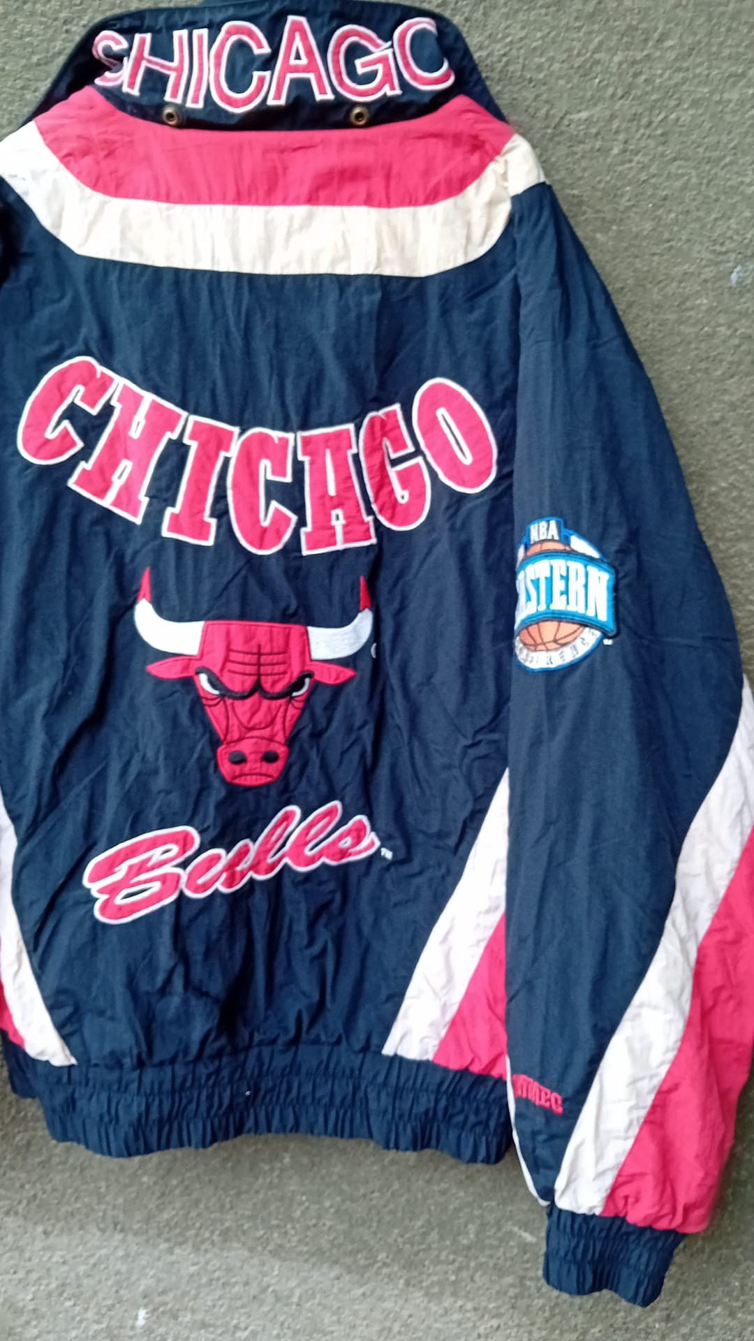 NBA × Nutmeg Chicago Bulls NBA Jacket Nutmeg Vintage Pullover Embroidered Size US L / EU 52-54 / 3 - 15 Thumbnail