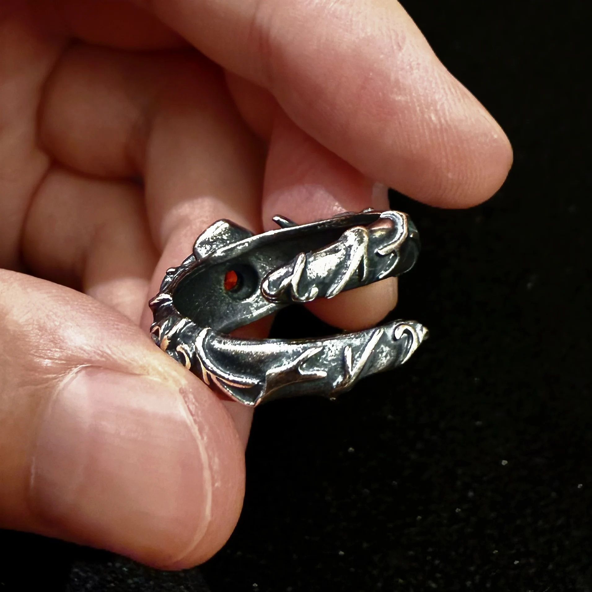Jewelry Retro Vines Red Heart Rose Adjustable Ring Size ONE SIZE - 6 Thumbnail