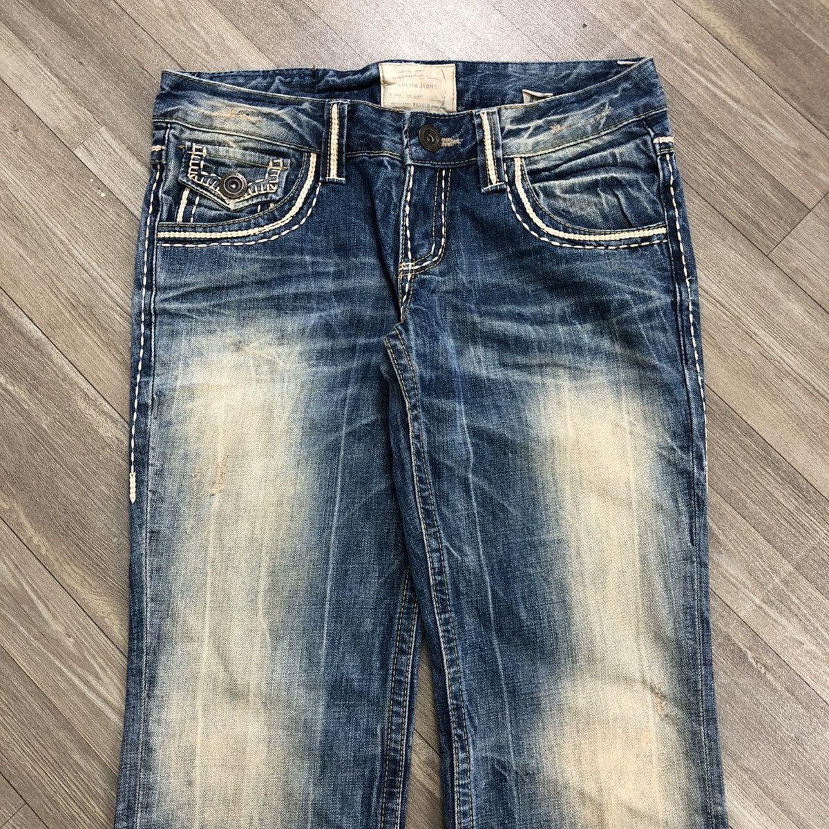 If Six Was Nine × Japanese Brand × Le Grande Bleu (L.G.B.) 2000s Lolita Jeans Distressed Faded Bootcut Flared Jeans Size US 31 - 3 Thumbnail