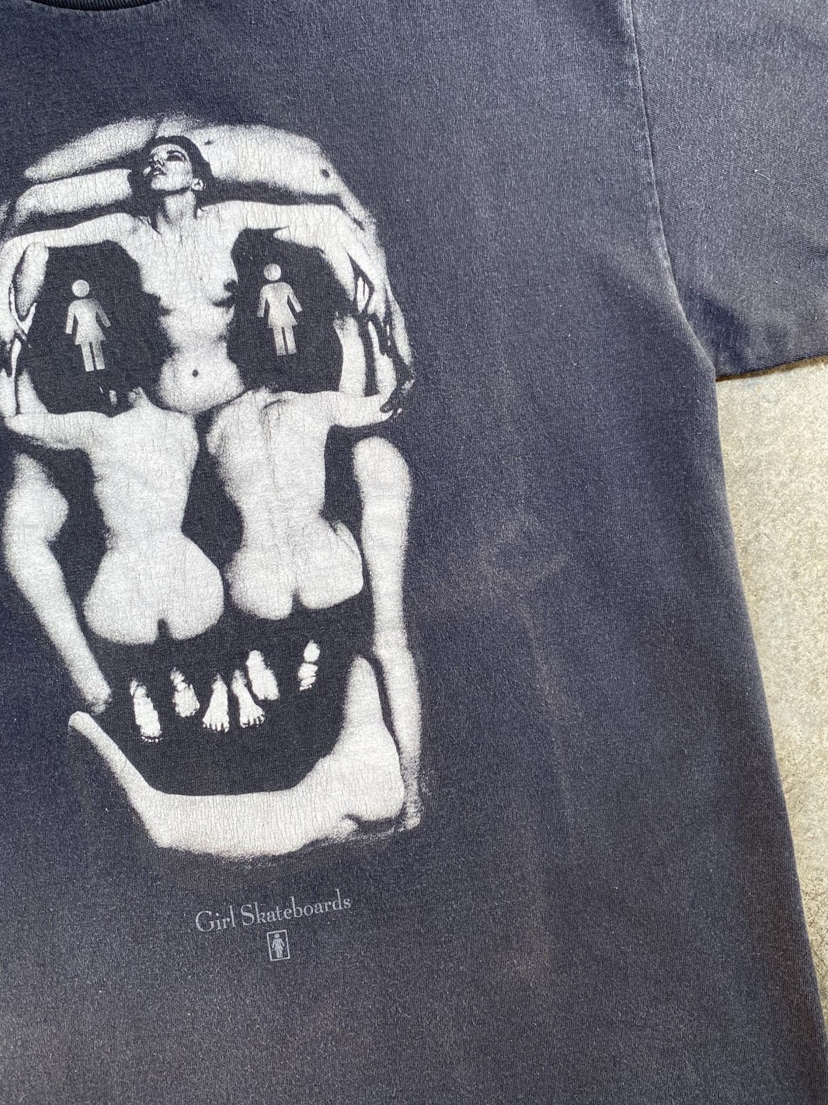 Vintage Sick🔥Vintage Salvador Dali x Girl Skateboards Tees Size US M / EU 48-50 / 2 - 6 Thumbnail