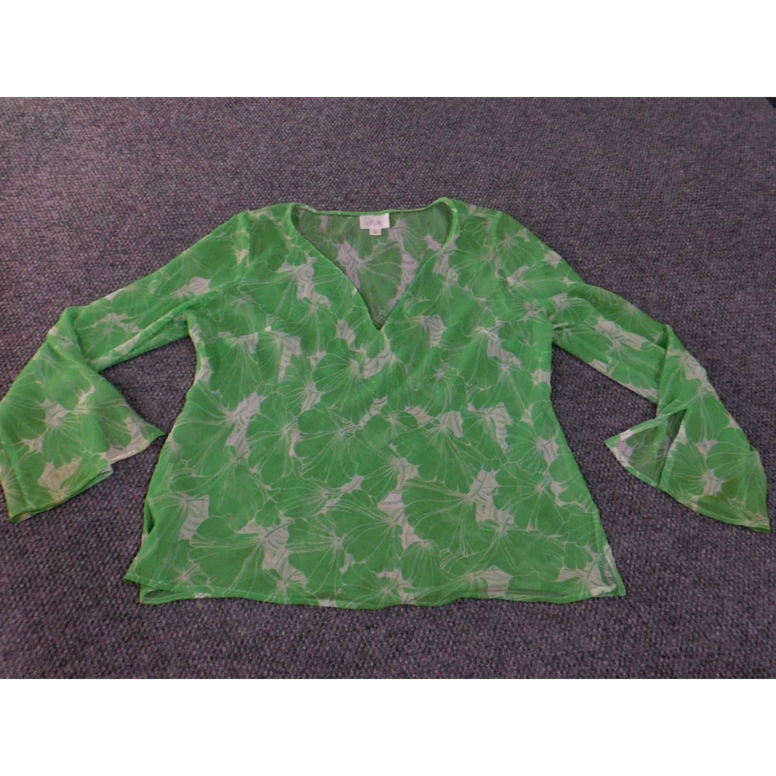 Ann Taylor Loft Blouse XL Green Floral V-Neck Long Sleeve Pullover Lightweight Womens Knit Polyester Casual Ann Taylor Loft Size XL / US 12-14 / IT 48-50 - 5 Thumbnail