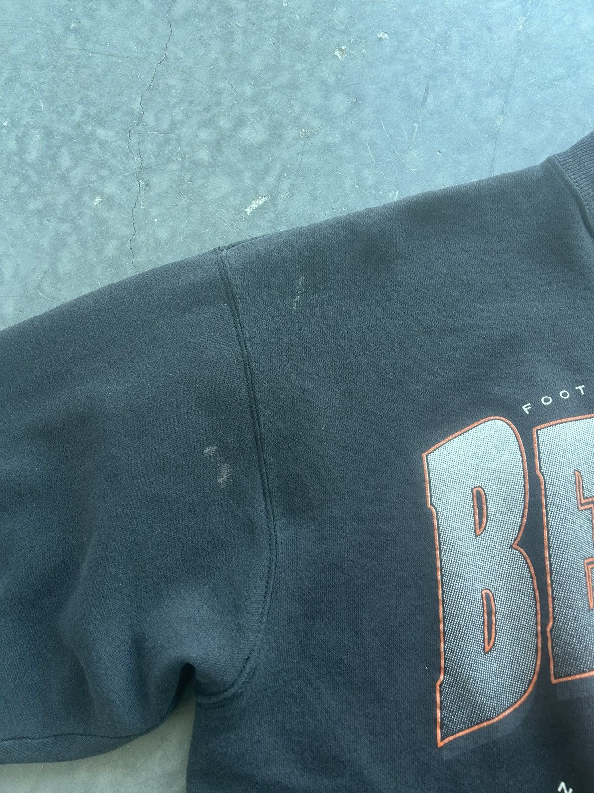 NFL × Vintage Vintage 90s Faded Black Cincinnati Bengals Sweatshirt Size US L / EU 52-54 / 3 - 10 Thumbnail
