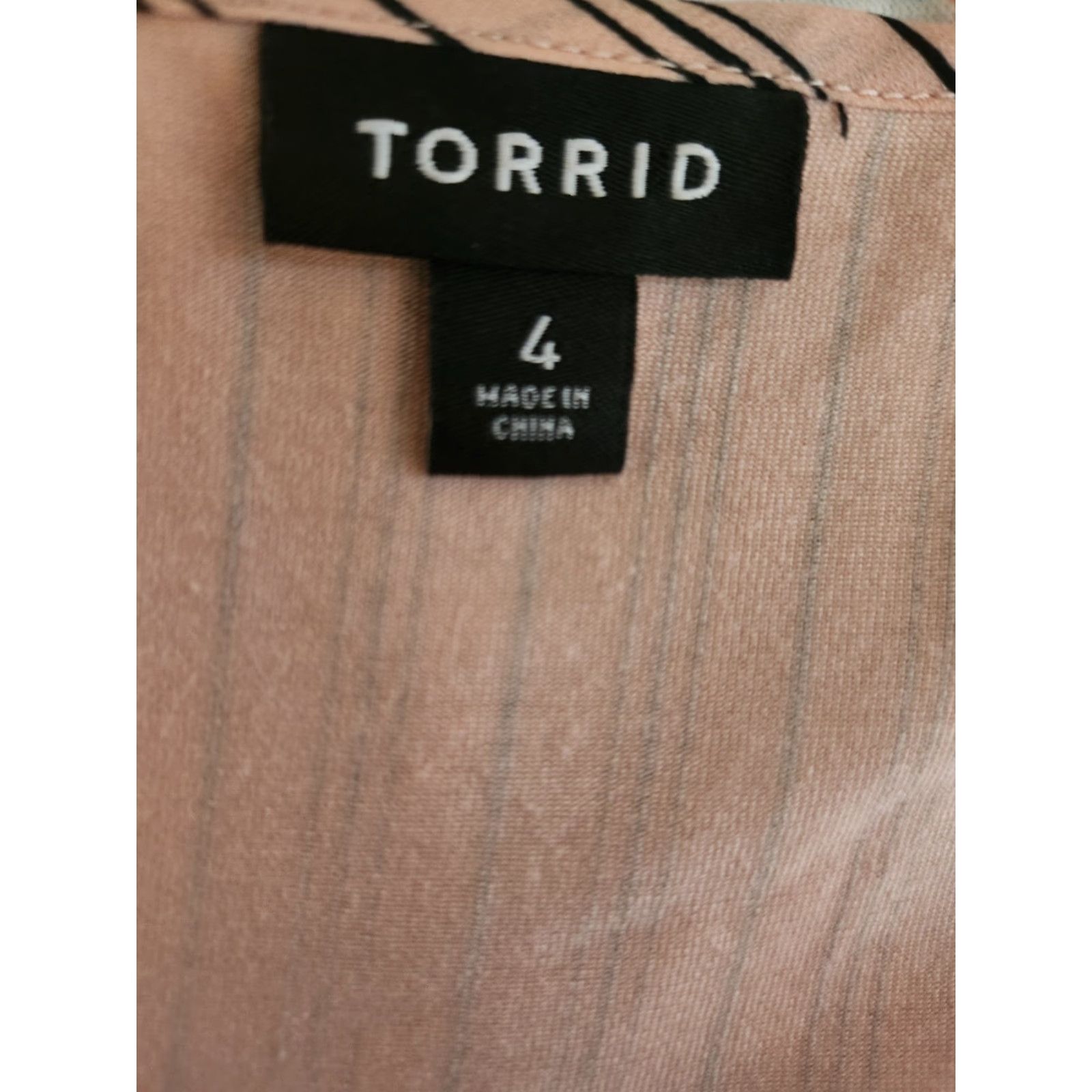 Torrid Torrid Blouse Shirt 4X Pink Black Stripe Pockets Short Sleeve Scoop Neck Casual Womens Plus Size Size XXL / US 16-18 / IT 52-54 - 6 Thumbnail