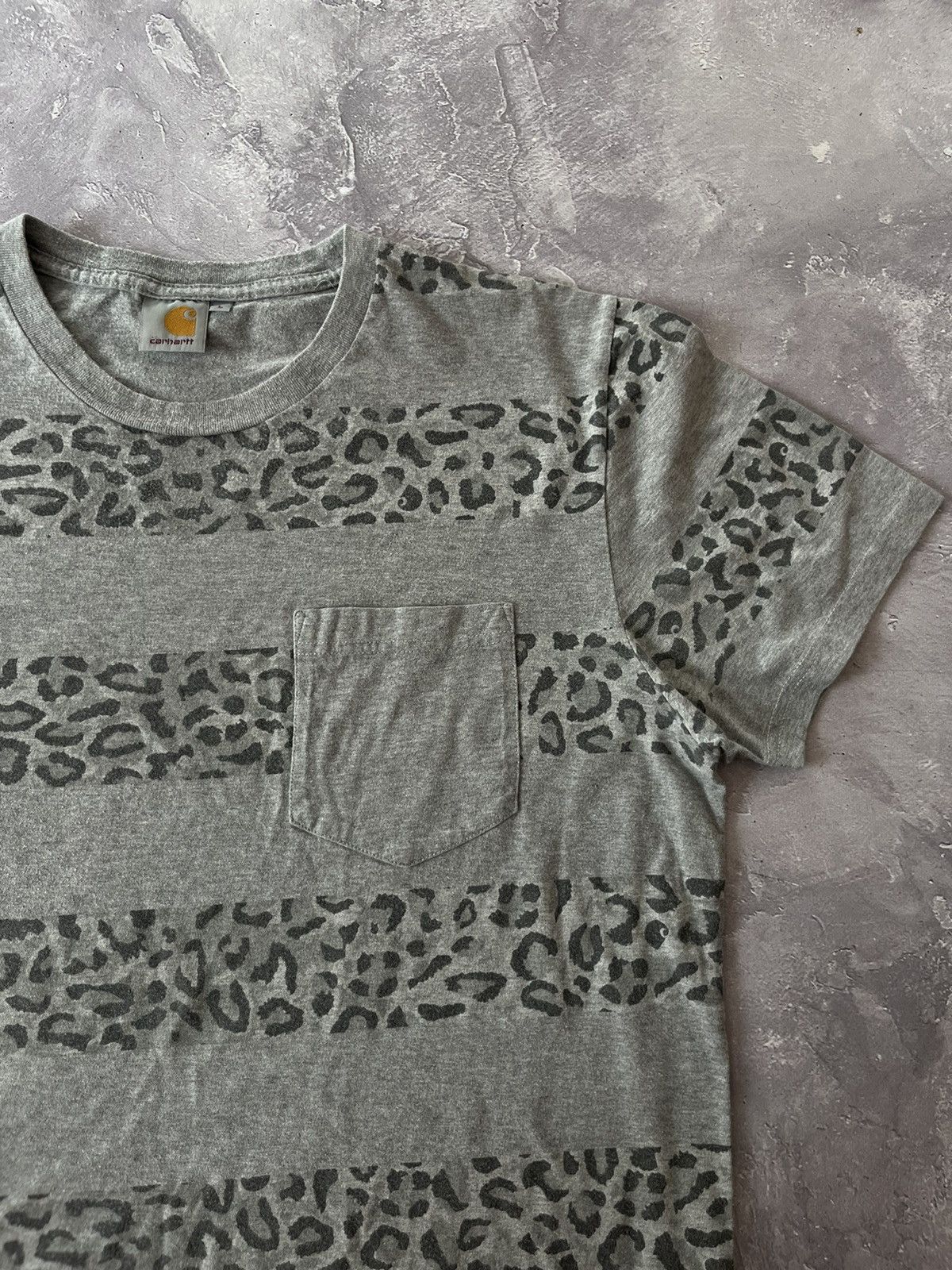 Carhartt Wip × Neighborhood Carhartt x Neighborhood Grey Leopard Print Stripe T-Shirt Size US L / EU 52-54 / 3 - 3 Thumbnail