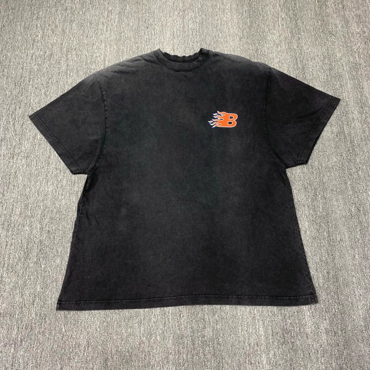 Balenciaga Double sided black flame B washed distressed short 