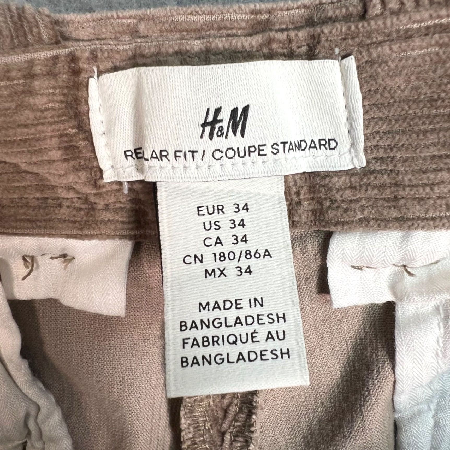 H&M H&M Mens Chino Pants Corduroy Brown 34 Relaxed Fit Casual Pants Slim Tapered Mens 34 Brown Corduroy Chino Pants Vintage: No Size US 34 / EU 50 - 3 Thumbnail