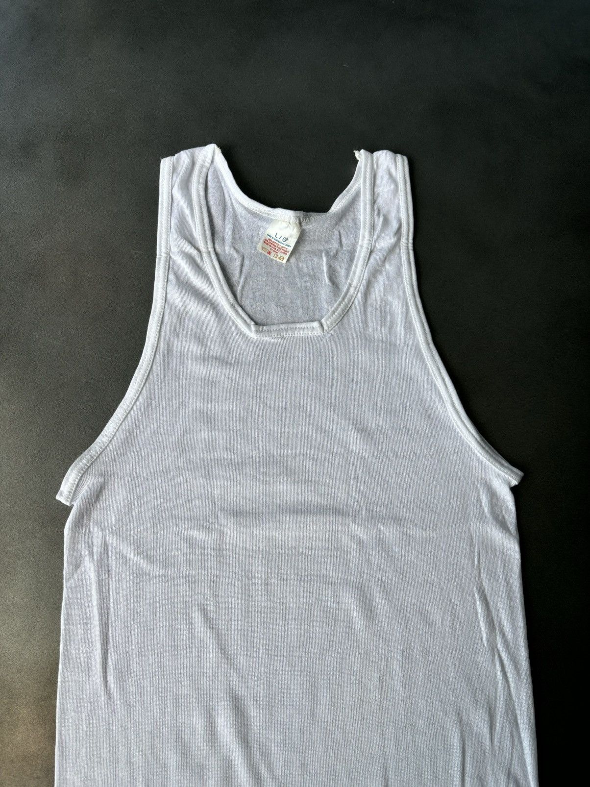 Hanes × Vintage 1980s Vintage Tank Top Blank White Undershirt Wife Beat 80s Size US L / EU 52-54 / 3 - 1 Thumbnail