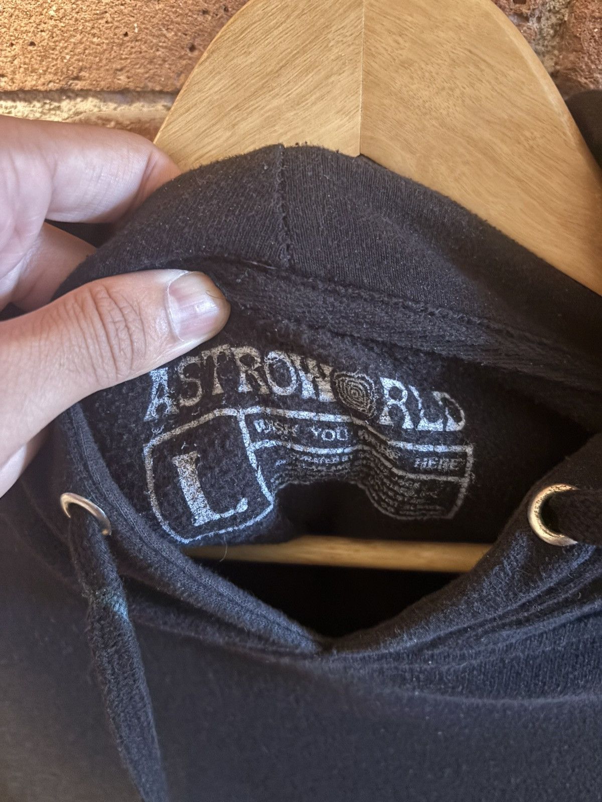 Travis Scott Travis Scott Astroworld Tour Hoodie Size US L / EU 52-54 / 3 - 4 Thumbnail
