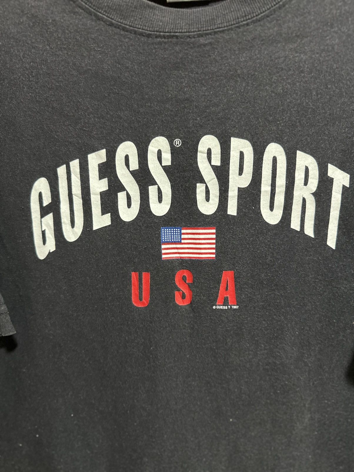 Guess Vintage Guess Sport Faded Tee Size US L / EU 52-54 / 3 - 2 Thumbnail