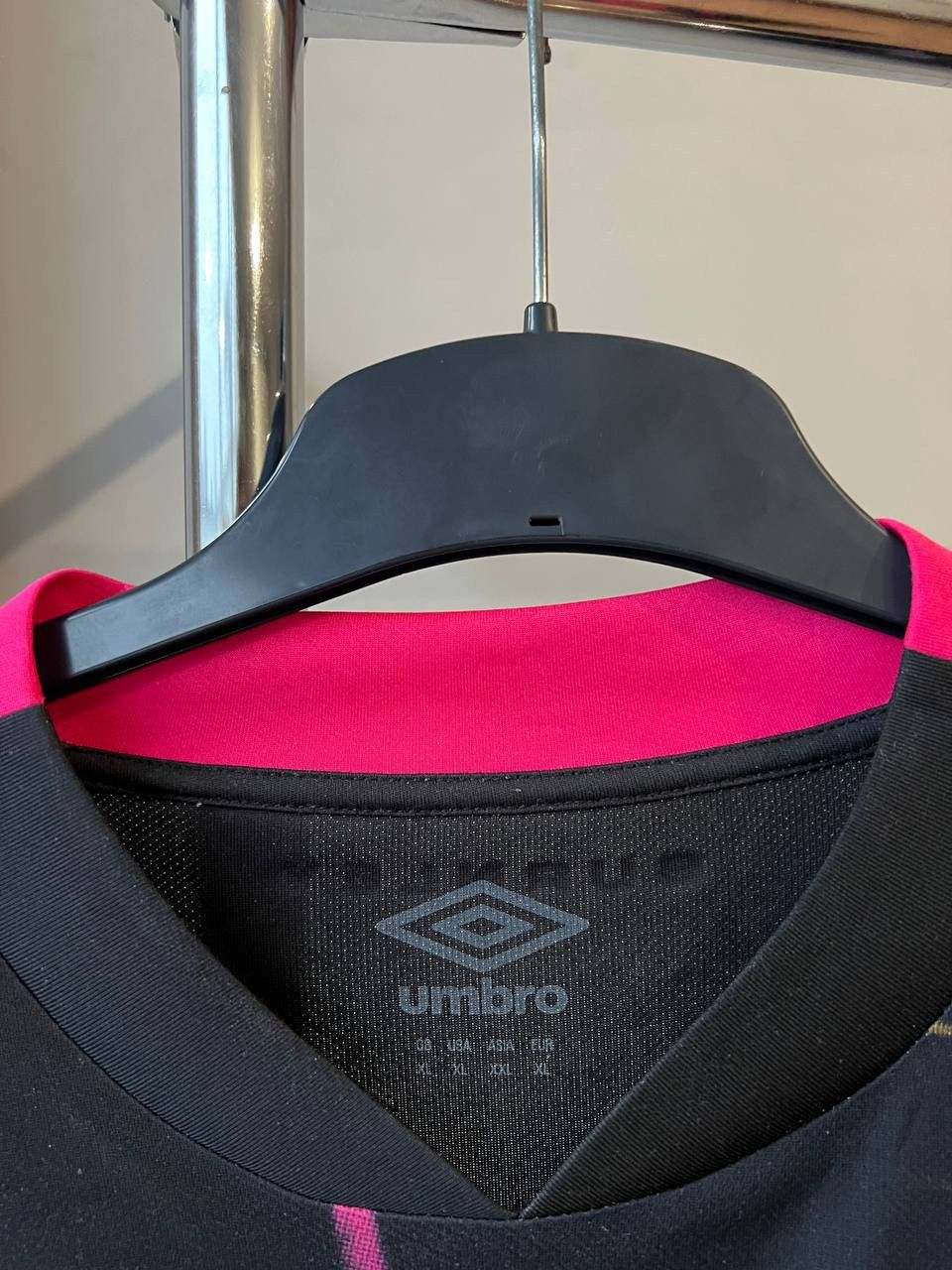 Umbro 2022/23 BURNLEY FC RARE THIRD SOCCER JERSEY FOOTBALL SHIRT Size US XL / EU 56 / 4 - 11 Thumbnail