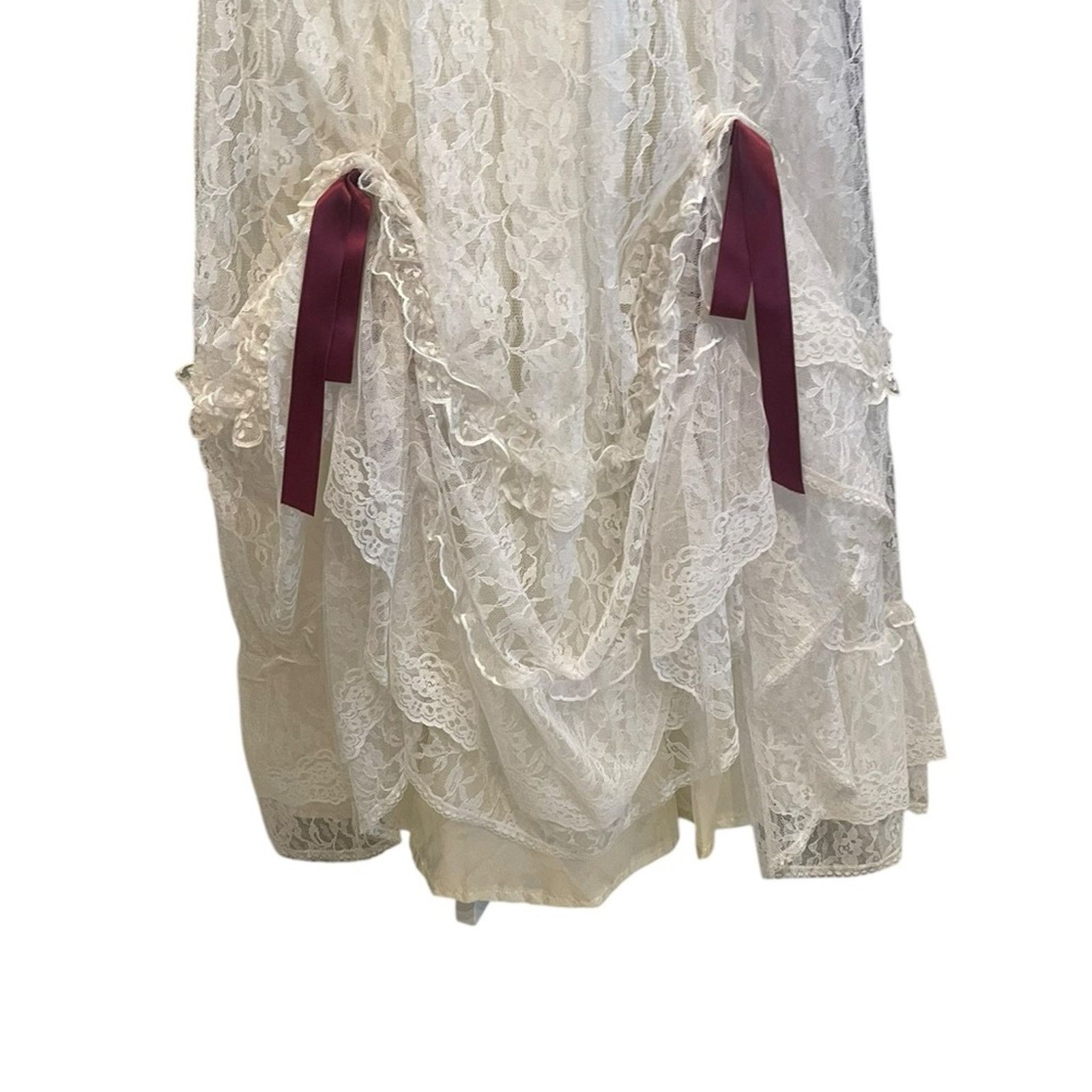 Other Gunne Sax Vtg ivory White Lace Maxi Dress Sz:11 Size ONE SIZE - 16 Thumbnail