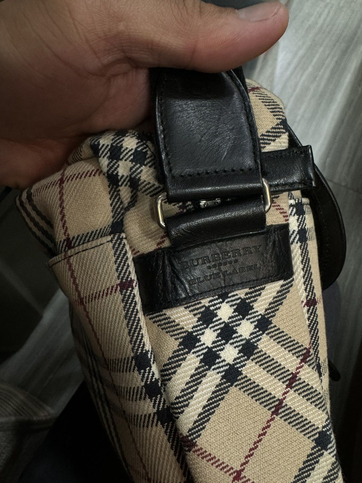 Burberry Burberry nova sling Size ONE SIZE - 13 Thumbnail