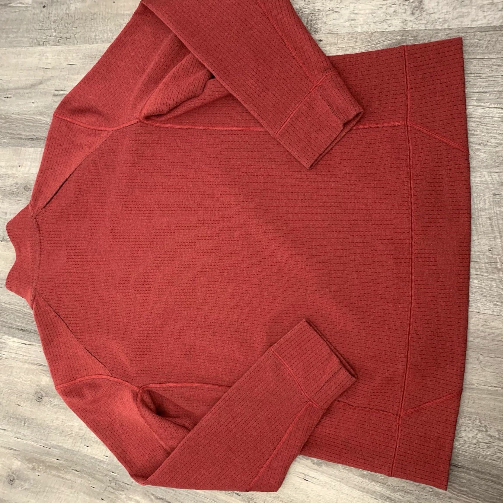 Logo 7 Alaskan Hardgear Pullover Mens Large Red 1/4 Zip Mock Neck Bear Paw Logo Outdoor Duluth Size US L / EU 52-54 / 3 - 5 Thumbnail