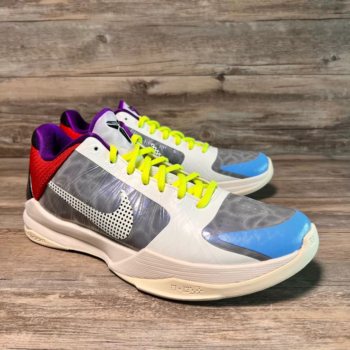 Nike Nike Zoom Kobe 5 zk5 White Gray Green 45 Size US 11 / EU 44 - 2 Thumbnail
