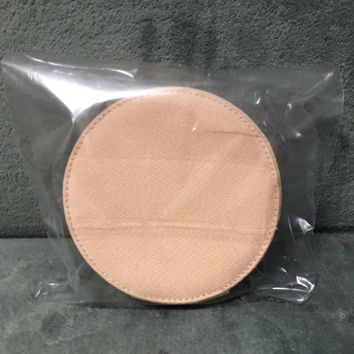 Burberry Burberry Goddess Zip Around Jewelry Round Clutch Pouch Bag Size ONE SIZE - 2 Thumbnail