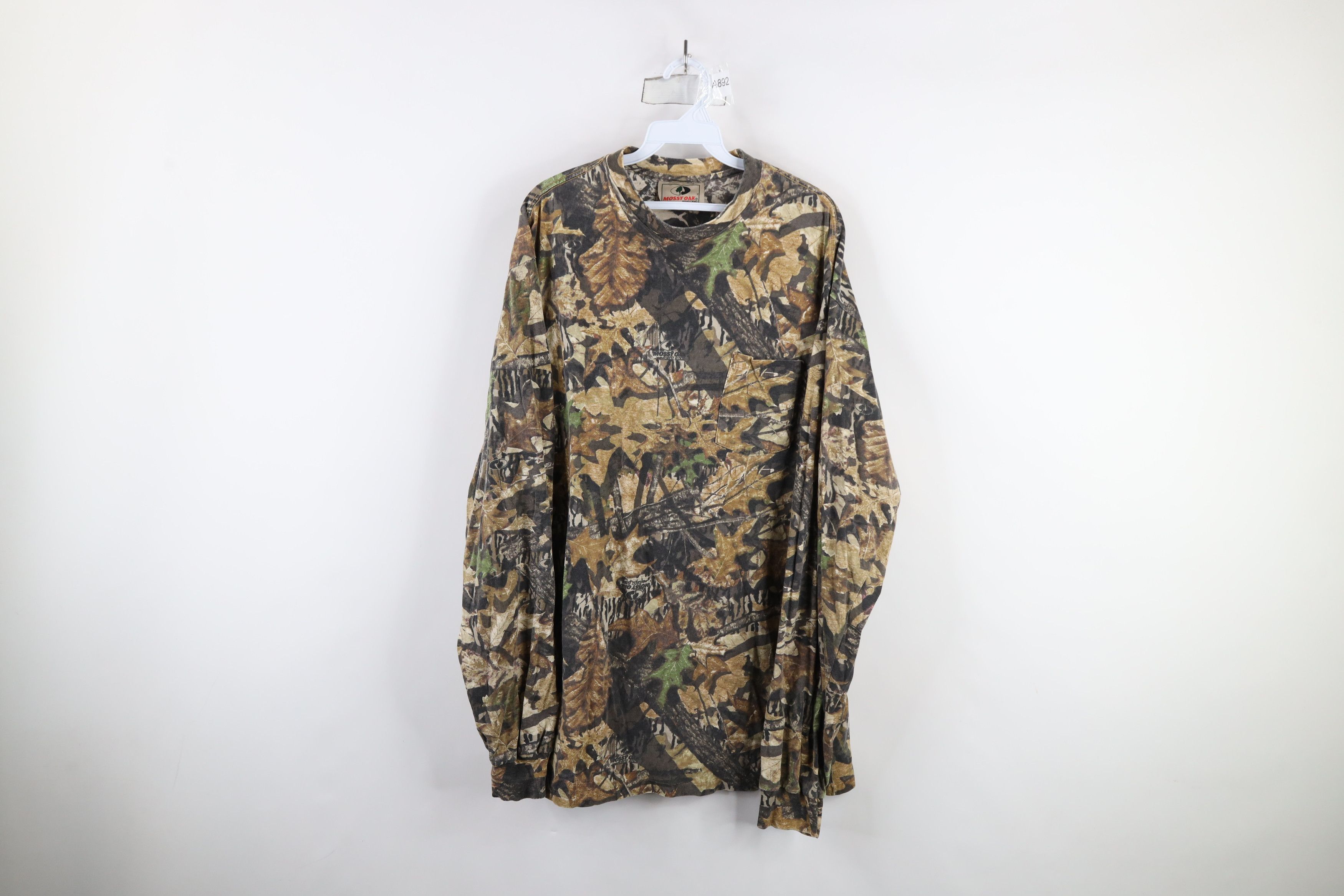 Mossy Oaks × Vintage Vintage 90s Mossy Oak Camouflage Long Sleeve Pocket T-Shirt Size US XXL / EU 58 / 5 - 1 Thumbnail