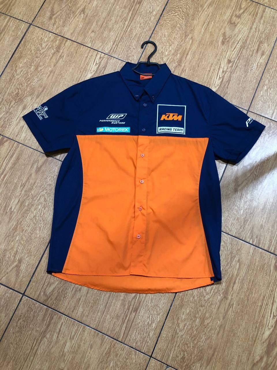 Vintage KTM Factory Racing Motorsport mens Orange Moto Button shirt Size US M / EU 48-50 / 2 - 5 Thumbnail