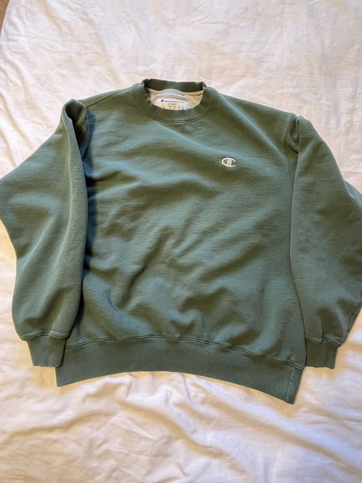Champion Worn by D1 basketball player 6’8” 210 Size US L / EU 52-54 / 3 - 1 Thumbnail