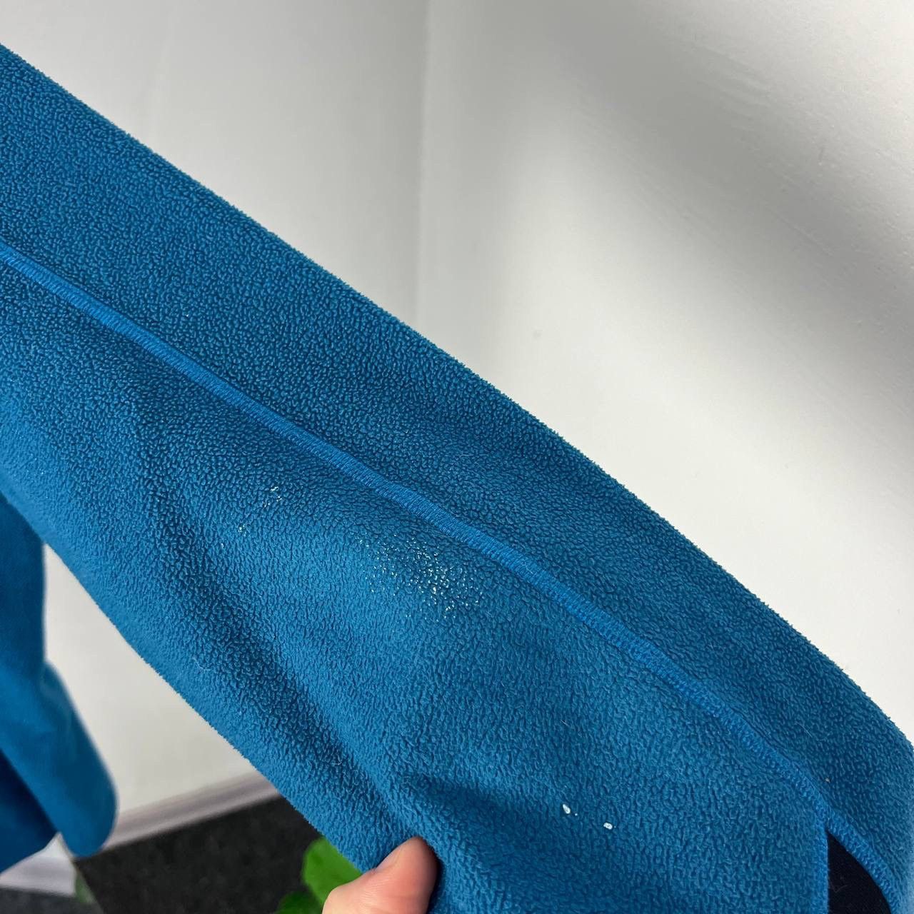 Vintage Vintage Y2K Haglofs Mini Logo Zip Up Hoodie Streetwear 90s Size US L / EU 52-54 / 3 - 7 Thumbnail