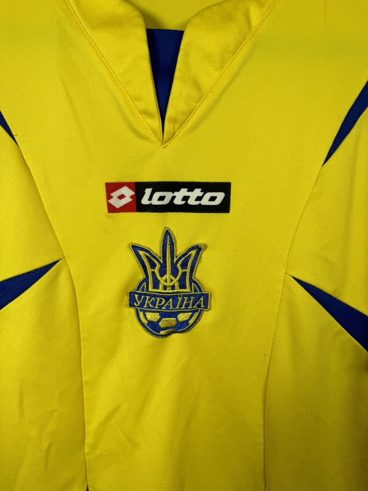 Lotto Sport × Vintage Vintage Ukraine National Team 2006 Lotto Soccer Jersey Large Size US L / EU 52-54 / 3 - 6 Thumbnail