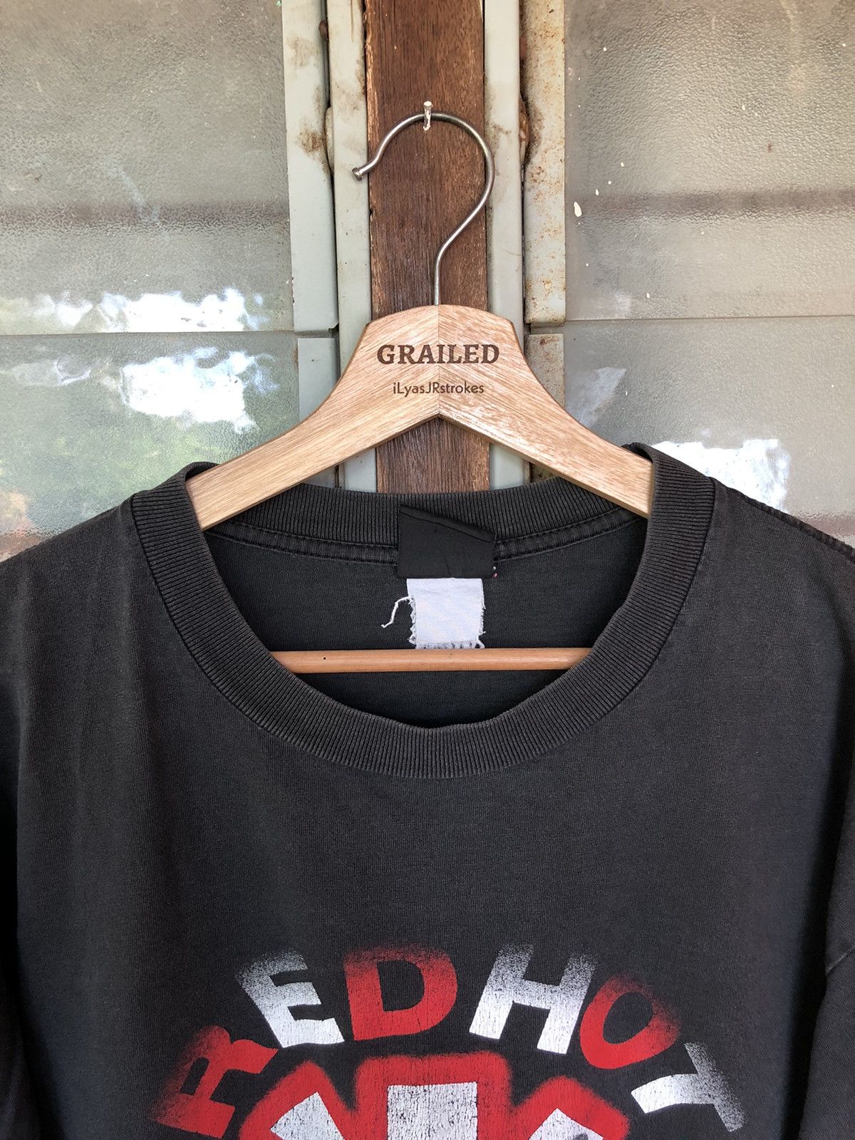 Band Tees Vintage 90's Red Hot Chili Pepper Bootleg Shirt Tee Size US L / EU 52-54 / 3 - 7 Thumbnail