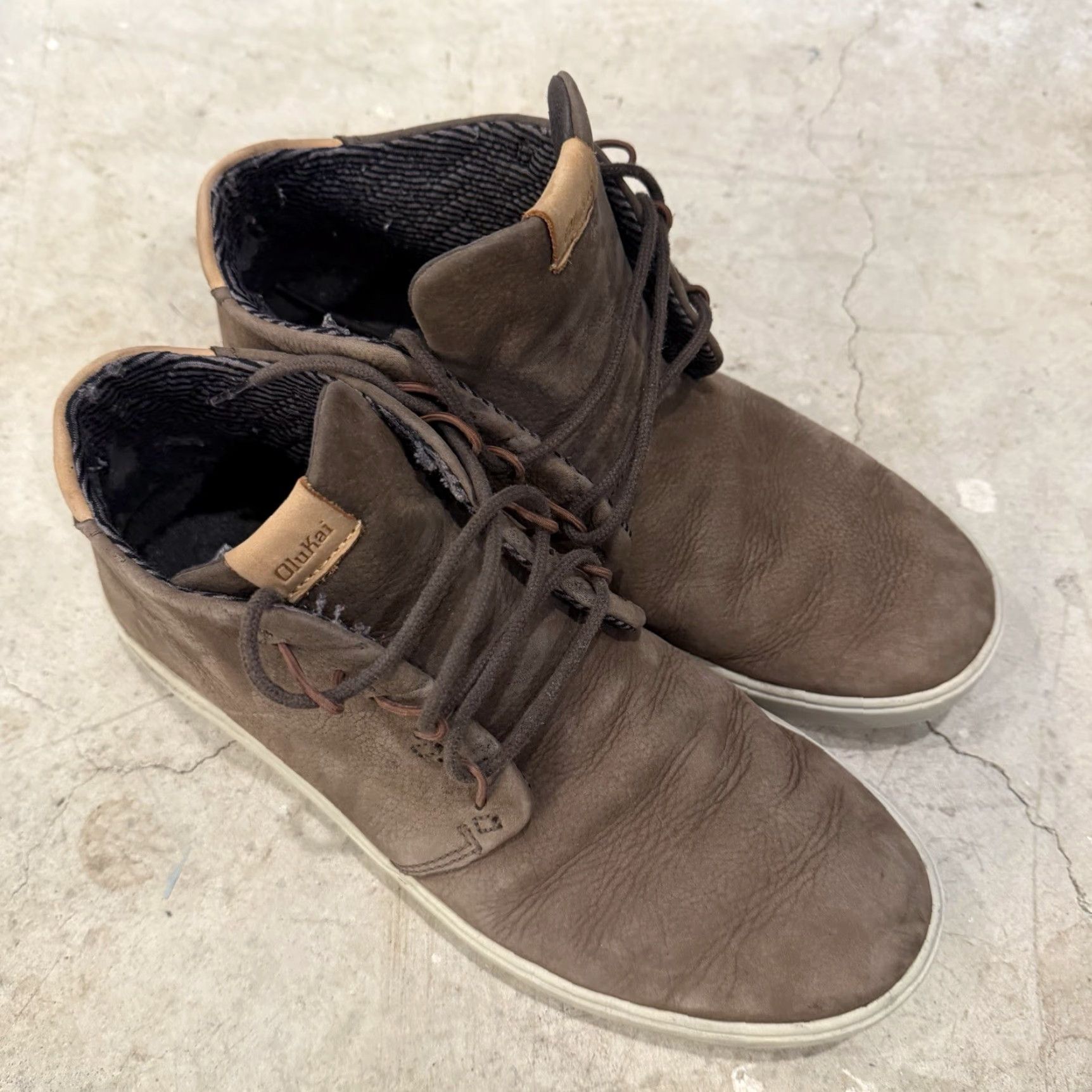 Olukai OluKai Boots Mens 10.5 Brown Nana Hele Shearling Leather Chukka 10449-6363 Size US 11 / EU 44 - 2 Thumbnail