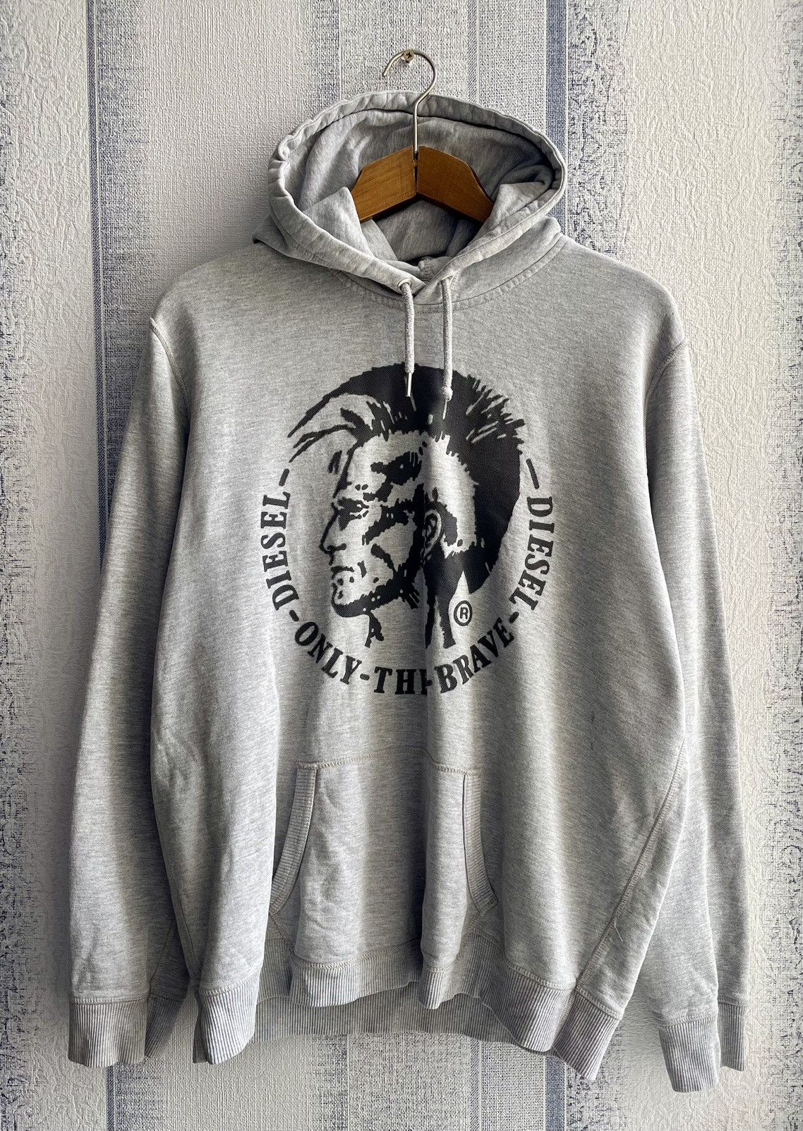 Diesel Diesel Indian Head Logo Gray Mens hoodie size XL Size US XL / EU 56 / 4 - 1 Thumbnail