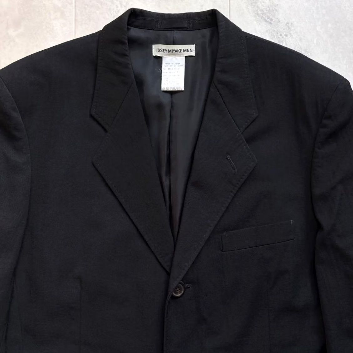 Issey Miyake ISSEY MIYAKE JACKET Wool Gabardine 3-Button Men Black S Used Size US S / EU 44-46 / 1 - 2 Thumbnail