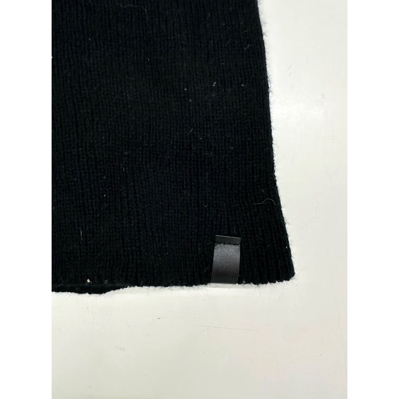 Vintage NYC Mens Beanie Black Lined Insulated Winter Hat Hat Mens Beanie Black Lined Insulated Winter NYC Men’s Beanie Size ONE SIZE - 3 Thumbnail