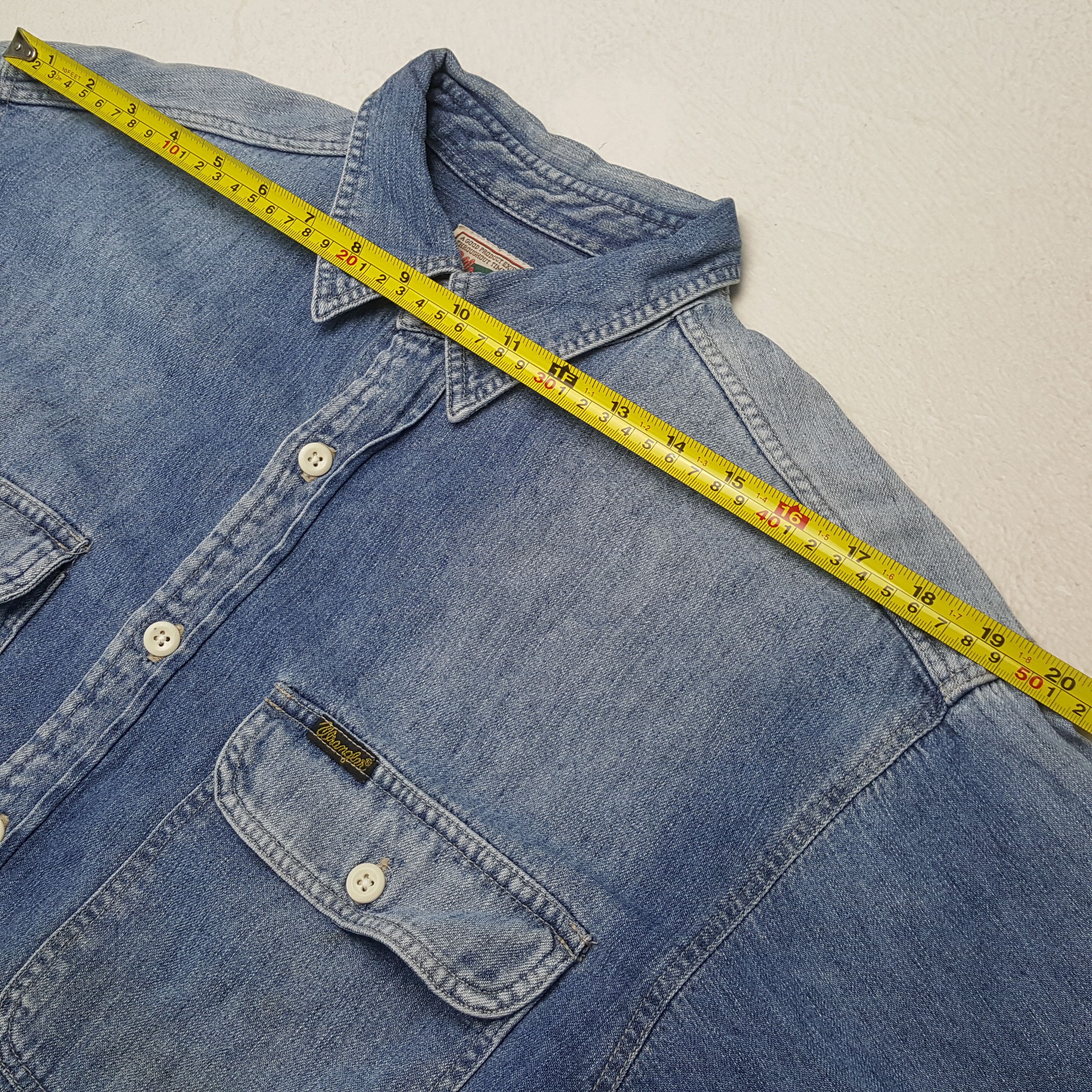 Wrangler Wrangler Classic Style Jacket C301N68 Size US L / EU 52-54 / 3 - 4 Thumbnail
