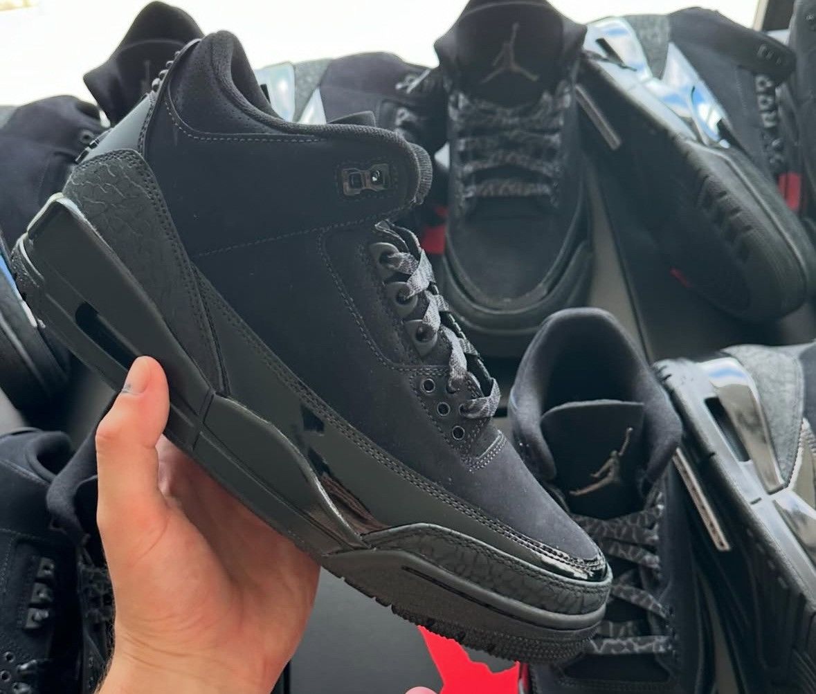 Jordan Brand J3 black cat Size US 9 / EU 42 - 5 Thumbnail