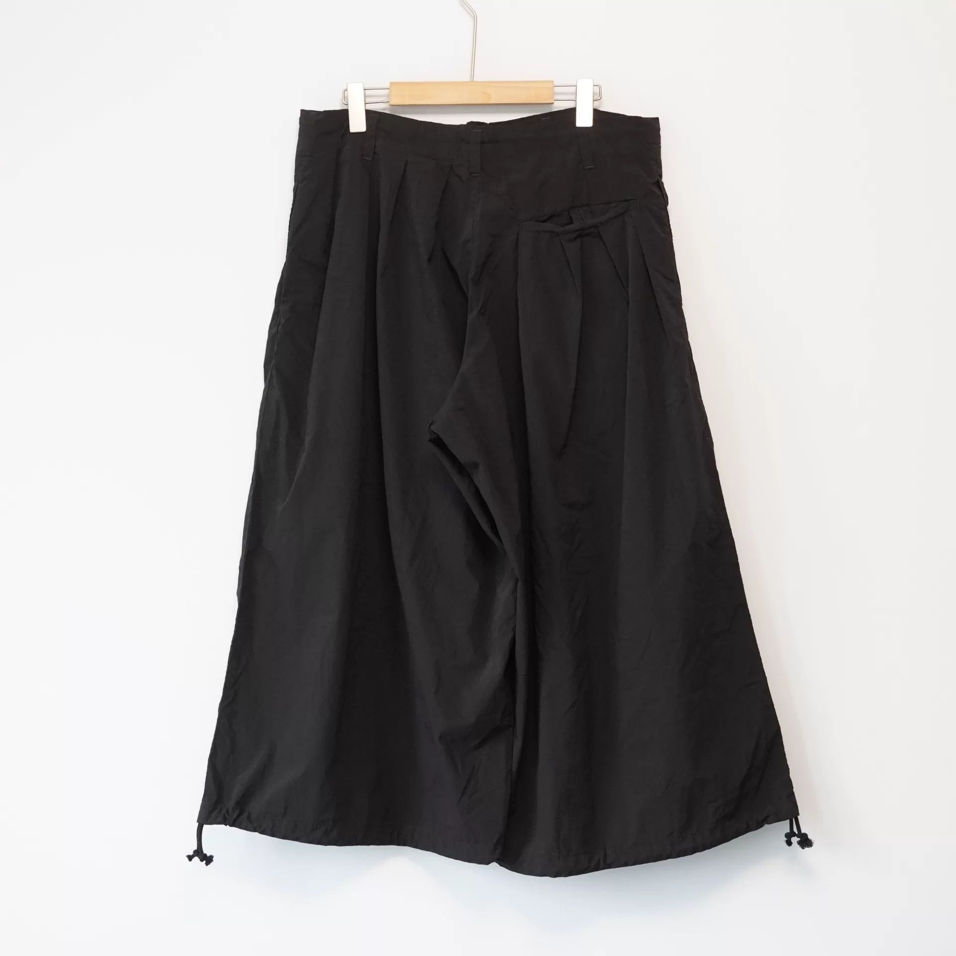 Yohji Yamamoto Yohji Yamamoto 19SS Drawstring Pleated Balloon Pants SZ 2 Size US 32 / EU 48 - 2 Thumbnail