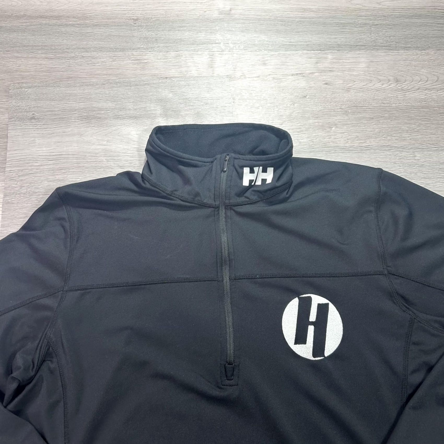 Helly Hansen Helly Hansen Pullover Mens L Black 1/4 Zip Long Sleeve Top Performance Size US L / EU 52-54 / 3 - 4 Thumbnail