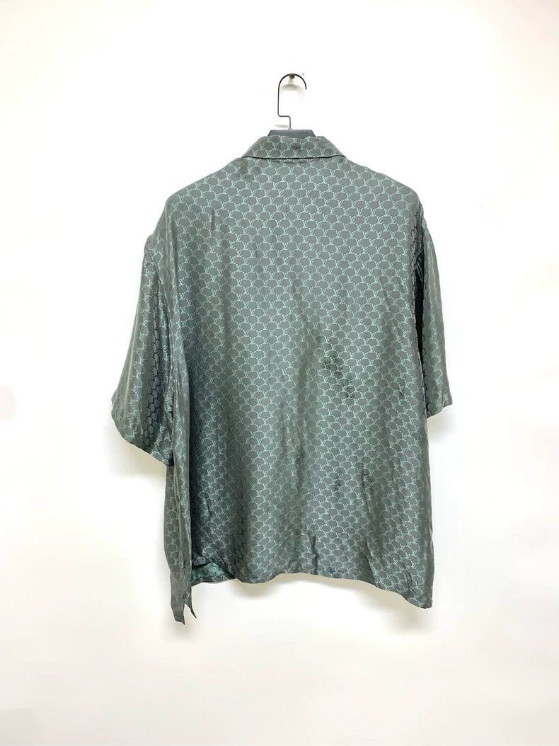 Louis Vuitton LOUIS VUITTON size 5l Full logo jacquard Cuban collar shor Size US M / EU 48-50 / 2 - 8 Thumbnail