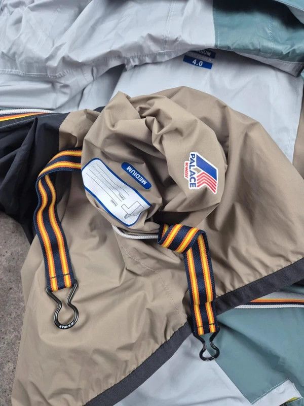 Palace Palace Skateboard K-Way Le Vrai 4.0 Claude Packable Jacket M Size US M / EU 48-50 / 2 - 5 Thumbnail