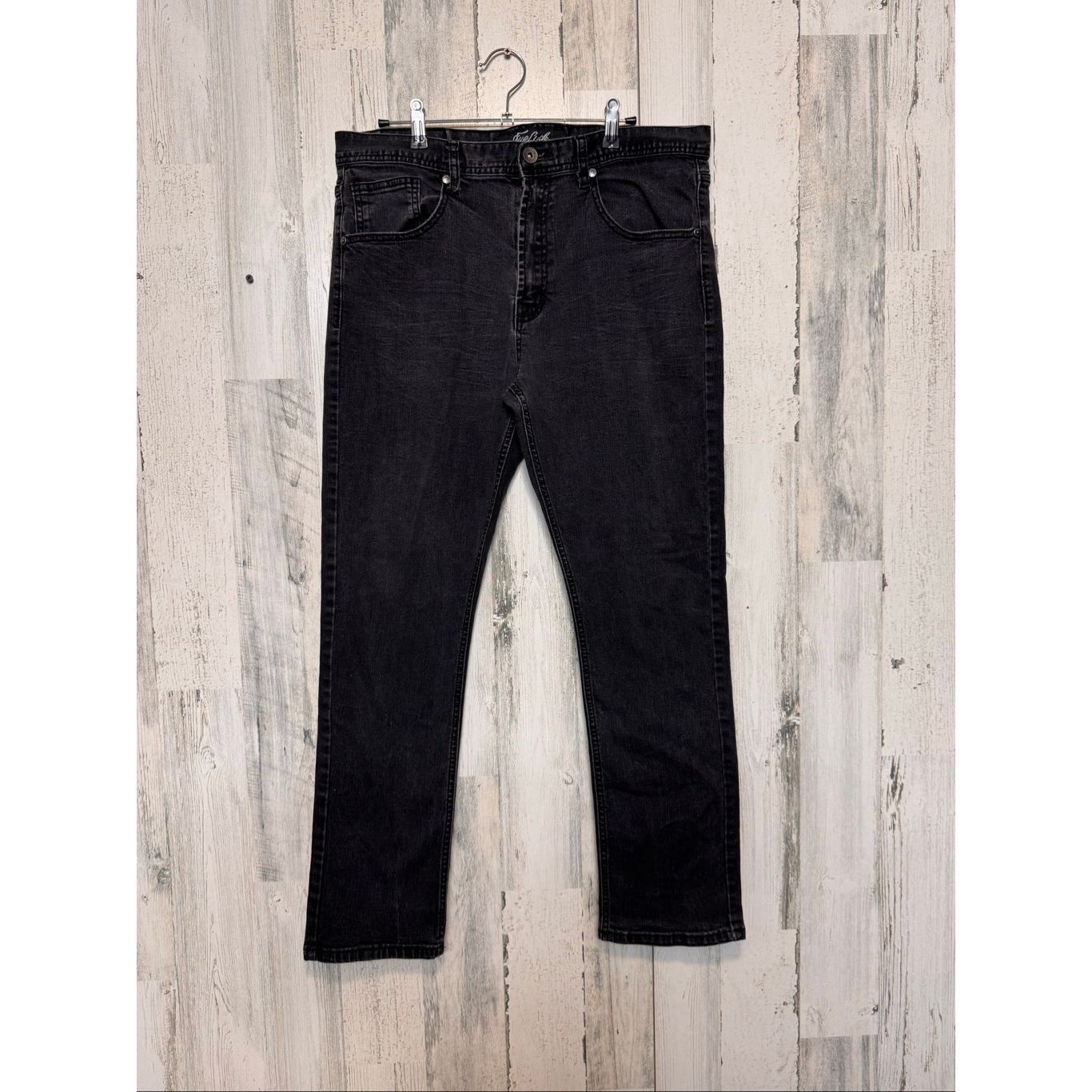Other True Luck Black Denim Jeans Men’s 36x30 Straight Leg Classic Size US 36 / EU 52 - 1 Thumbnail