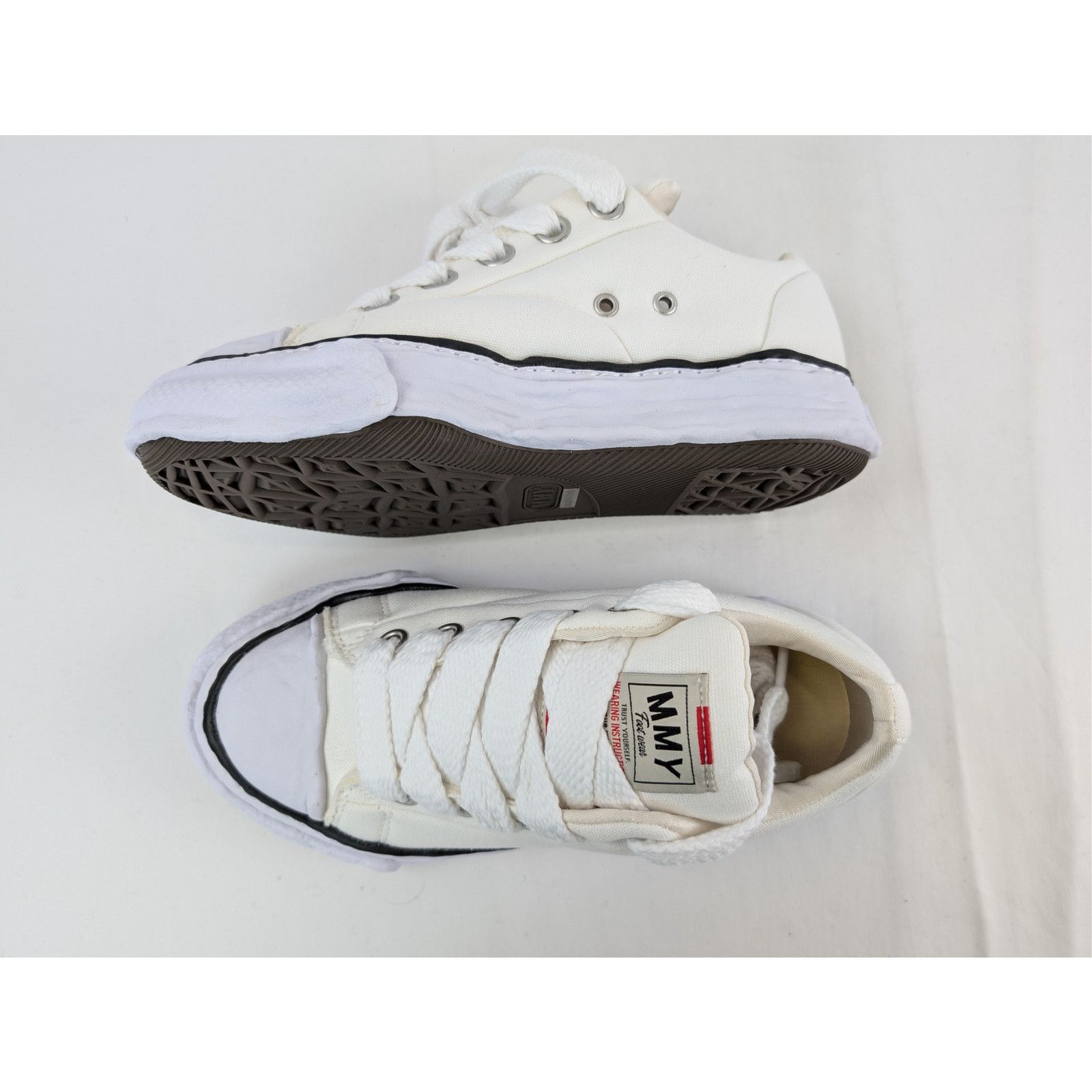 Maison MIHARA YASUHIRO o1rshd1 Peterson 23 Original Sole Sneakers in White 45 Size US 12 / EU 45 - 1 Thumbnail