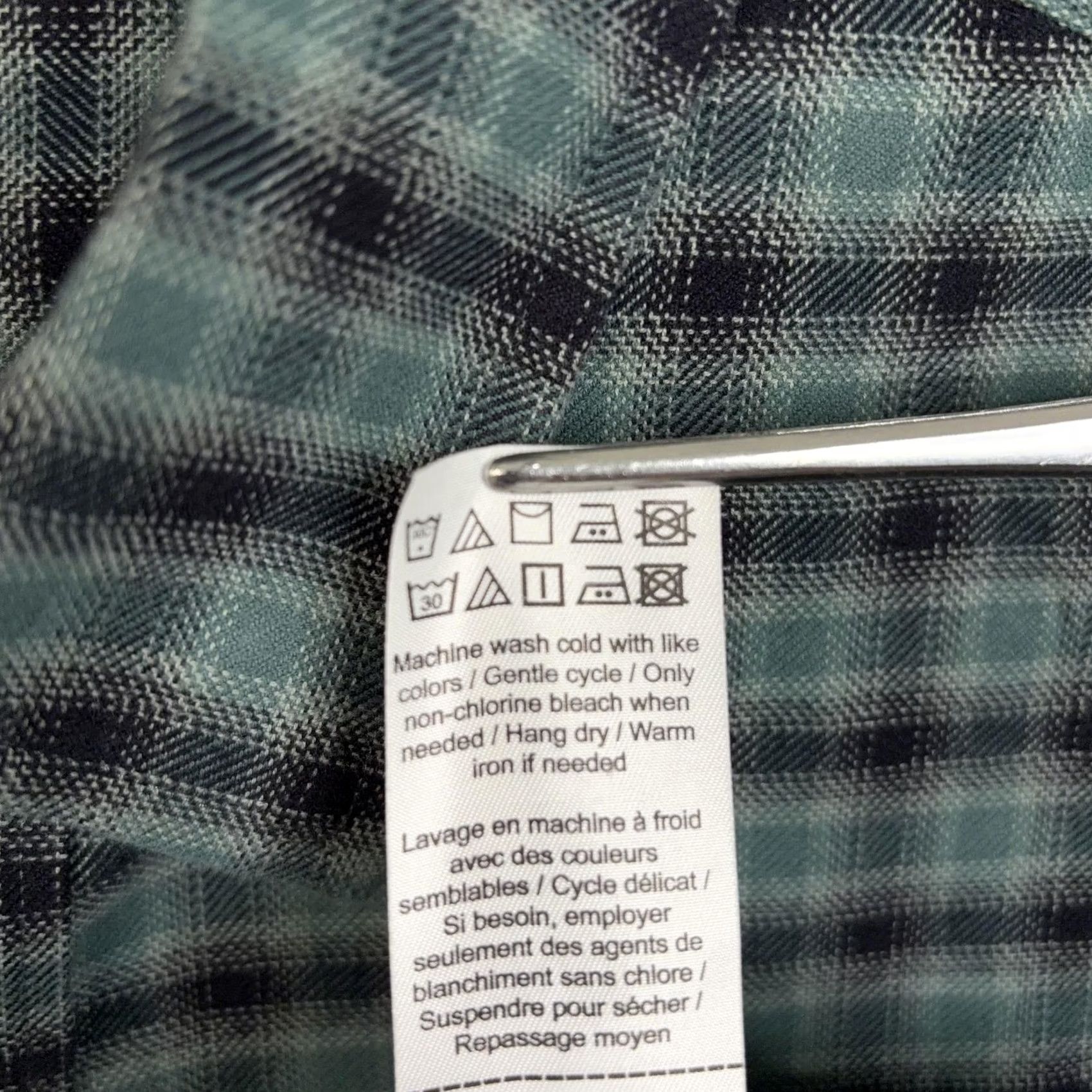UNTUCKit UNTUCKit Shirt Mens 2XL Green Plaid Flannel Long Sleeve Button Front Casual Size US XXL / EU 58 / 5 - 5 Thumbnail