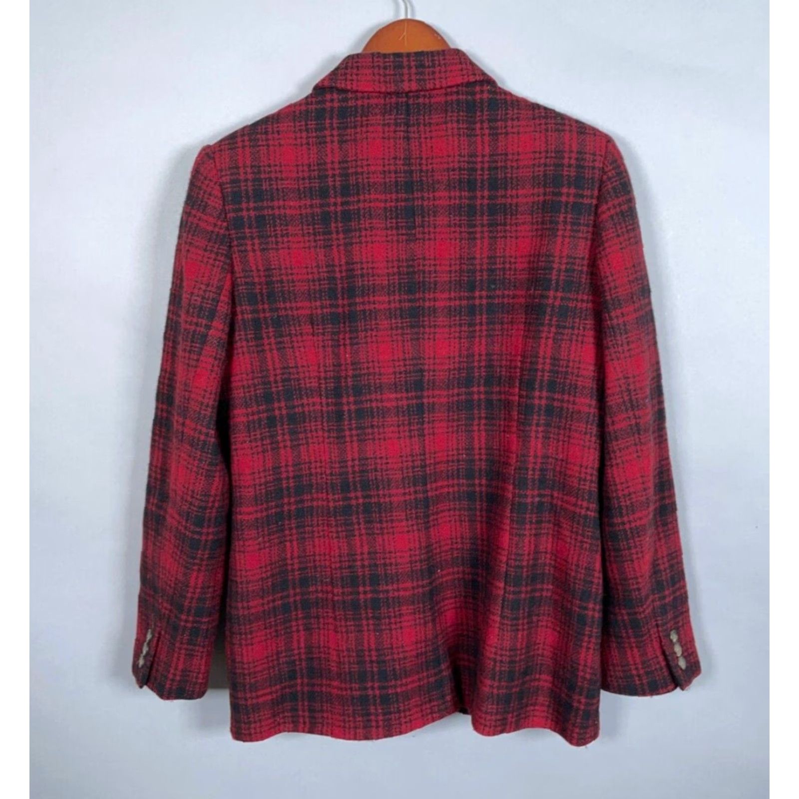 Vintage VINTAGE Collins & Pyne Wool Plaid Chore Coat Jacket Women's 10 Red Black Pattern Union Made Short Coat Size L / US 10 / IT 46 - 2 Thumbnail