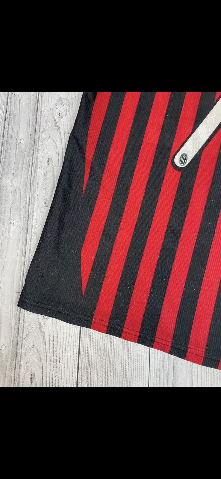 Vintage Vintage AC Milan soccer jersey size Xs 7 Pato Size US XS / EU 42 / 0 - 7 Thumbnail