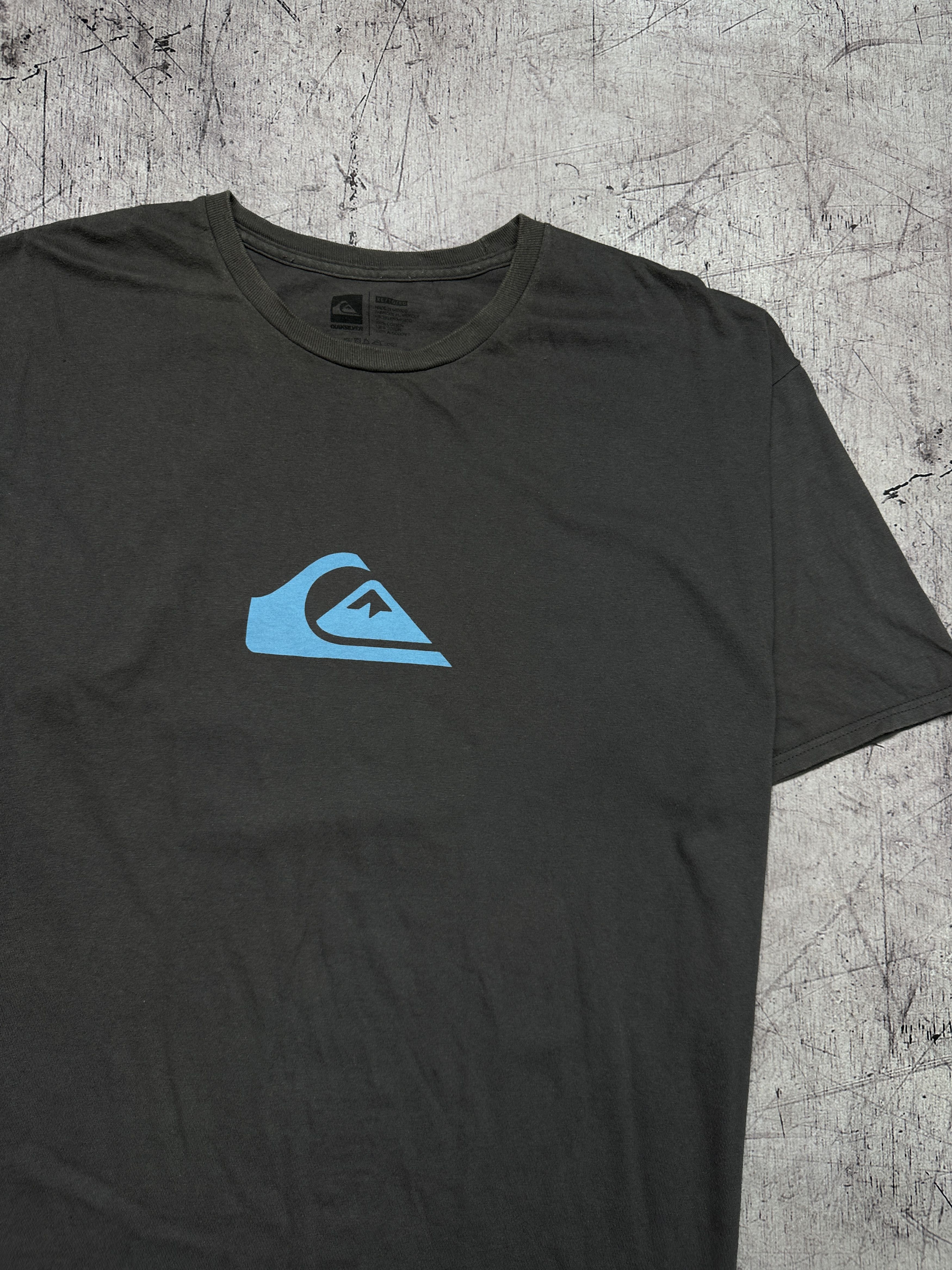 Quiksilver Quiksilver Vintage Mens Crew Neck T-Shirt Size US XL / EU 56 / 4 - 2 Thumbnail