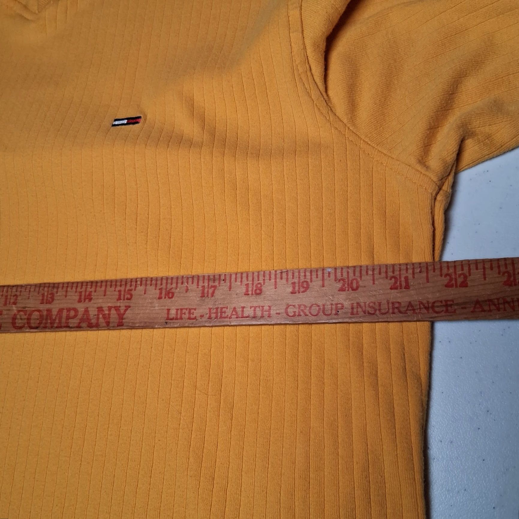 Tommy Hilfiger VINTAGE Tommy Jeans Shirt Men L Ribbed Knit Gold Long Sleeve V Neck Size US L / EU 52-54 / 3 - 5 Thumbnail