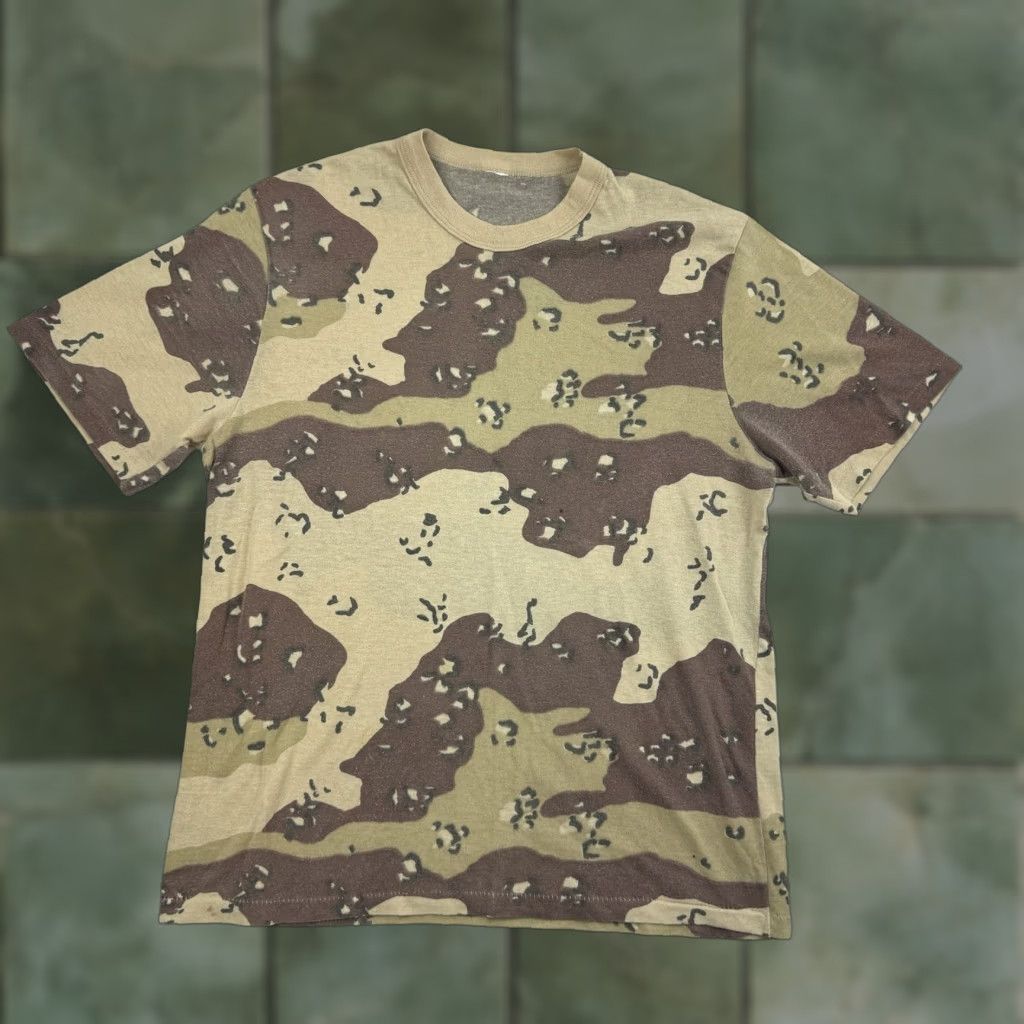 Vintage VINTAGE Unbranded Desert Camo T-Shirt Adult Medium Brown 80s Military Mens Size US M / EU 48-50 / 2 - 1 Thumbnail
