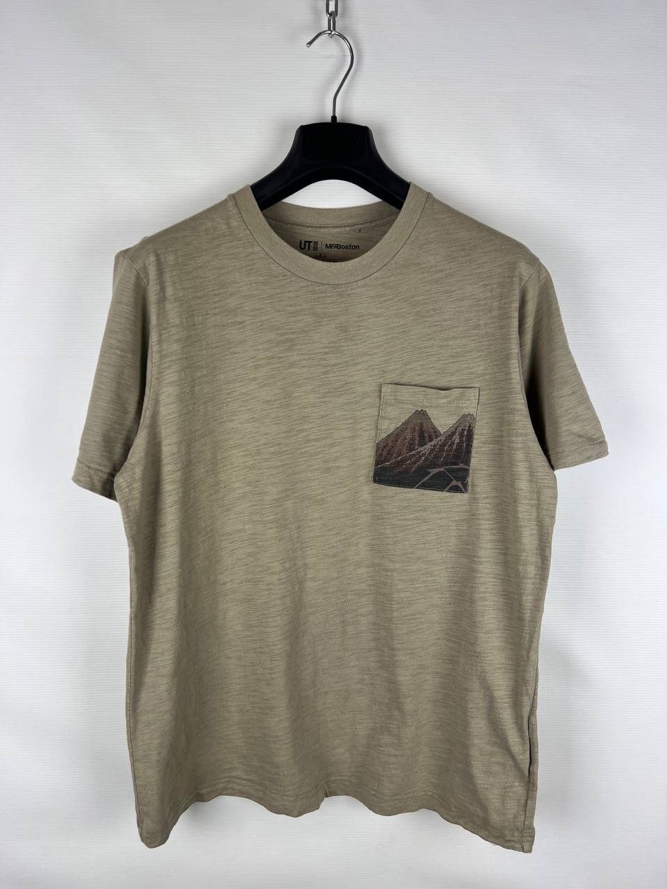 Uniqlo Uniqlo MFA Boston t-shirt size M Size US M / EU 48-50 / 2 - 1 Thumbnail