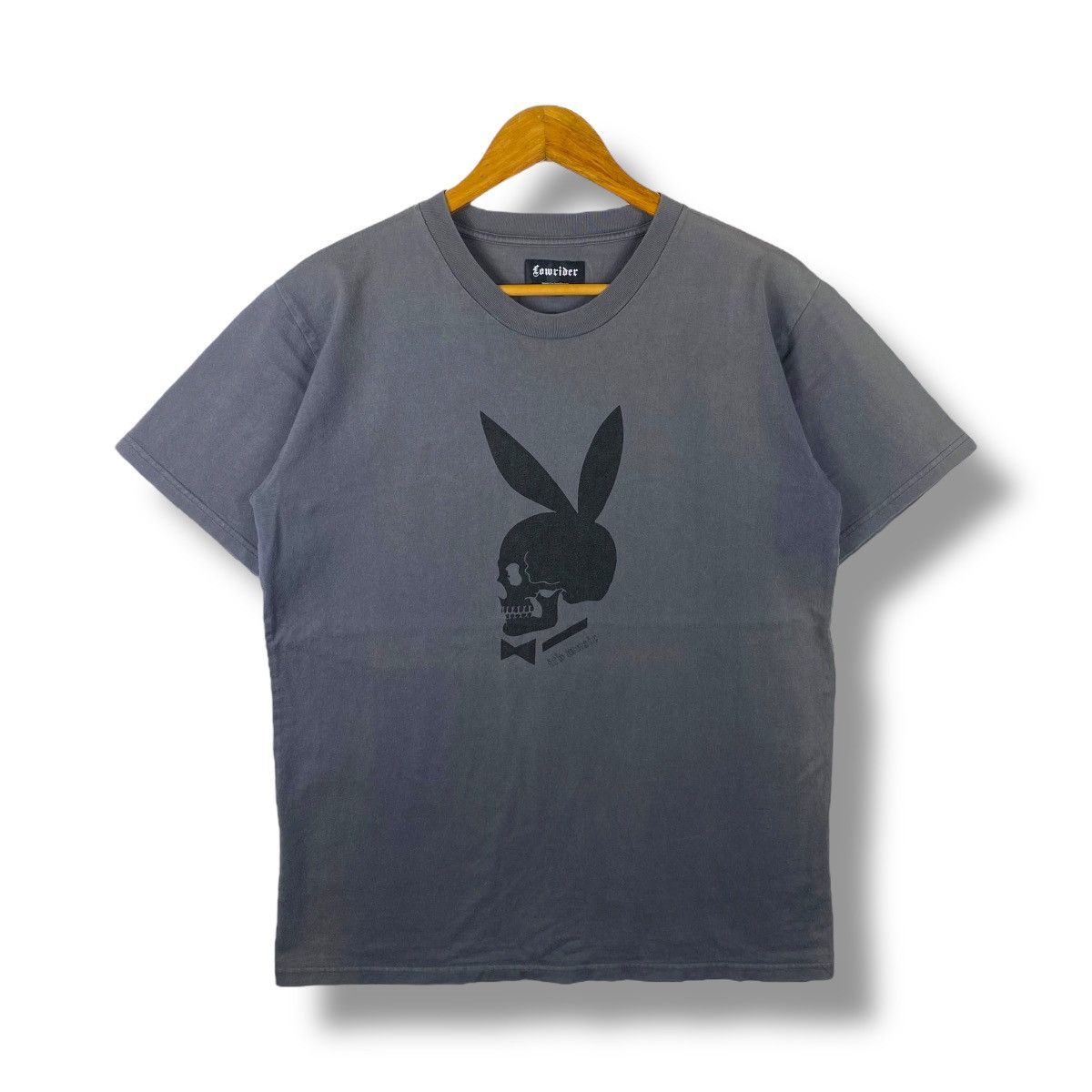 Japanese Brand Vintage LOWRIDER Skull Bunny Graphic Faded Tee Shirt Large Size US L / EU 52-54 / 3 - 1 Thumbnail
