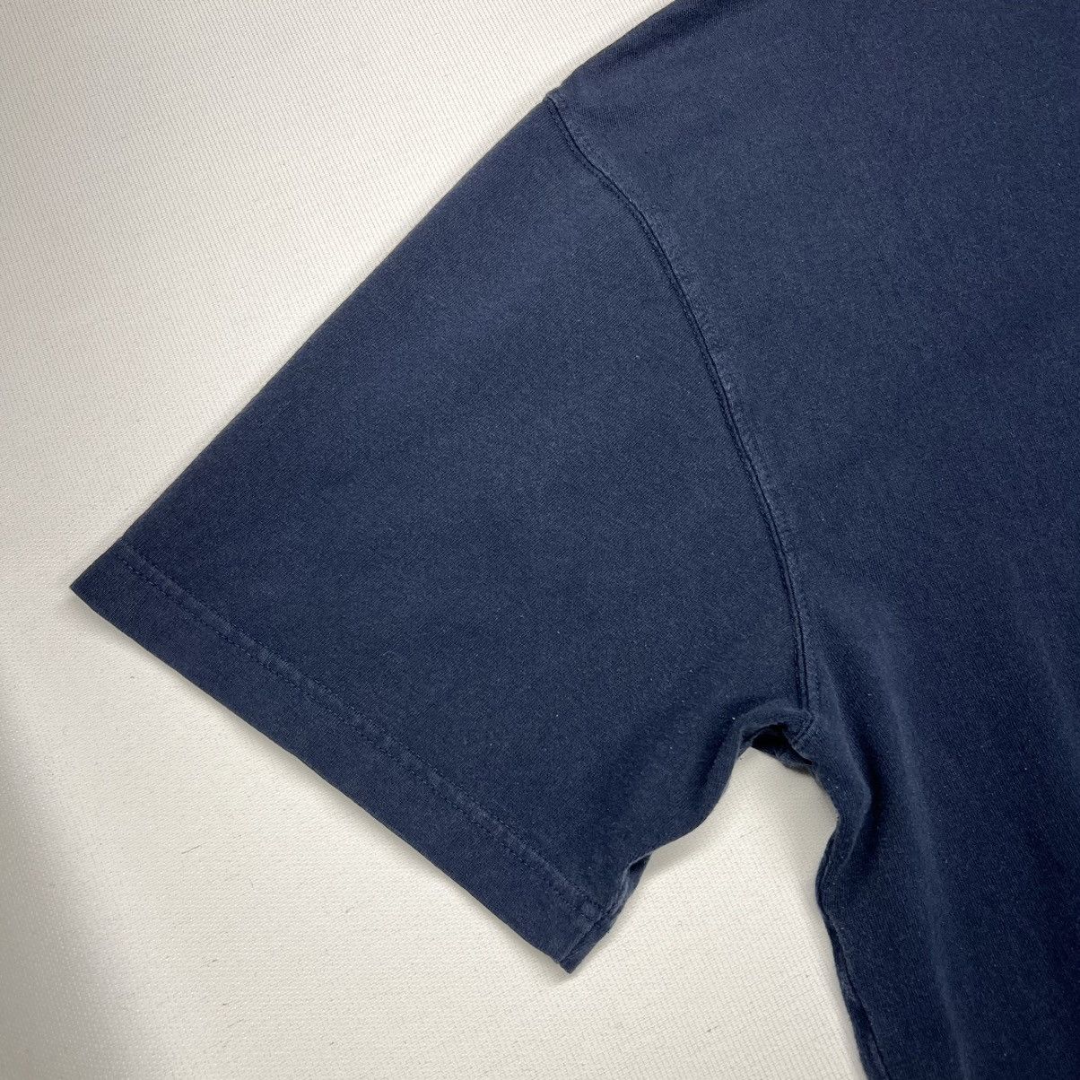 Carhartt Carhartt Tee Shirt Navy Blue Original Fit Chest Pocket Logo Size US XL / EU 56 / 4 - 11 Thumbnail