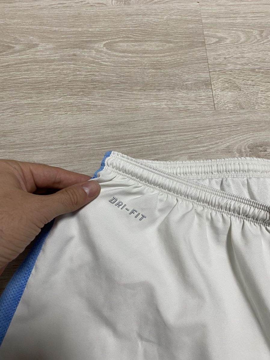 Nike Nike shorts 34” Manchester City jersey Size US 34 / EU 50 - 4 Thumbnail